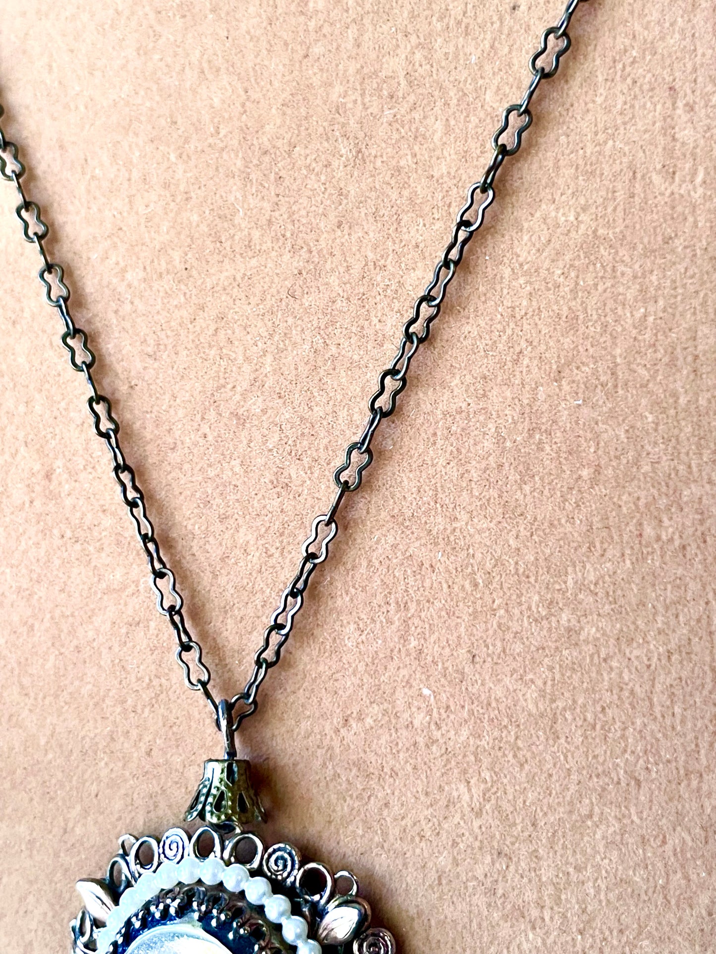 West German Brass Filigree Small Black Mirror Art Glass Hematite Cameo & Pearl Necklace