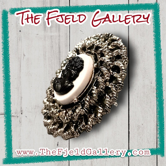 Vintage Black & White Cameo in Silver Brooch