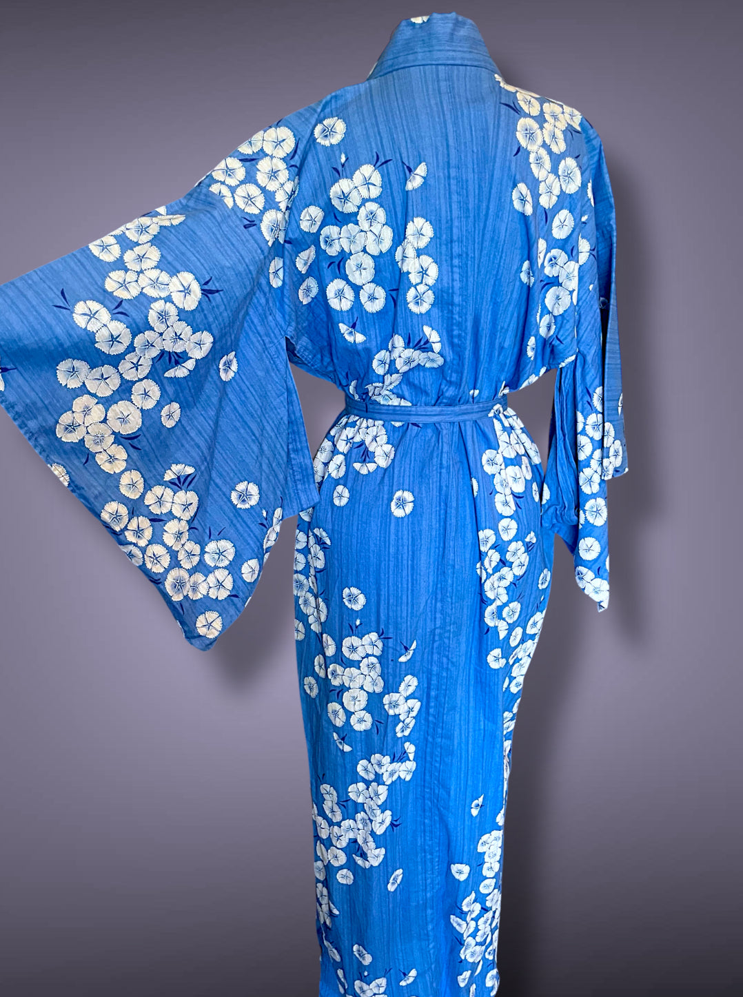 Vintage 1960’s Blue & White Cherry Blossom Flower Print Kimono