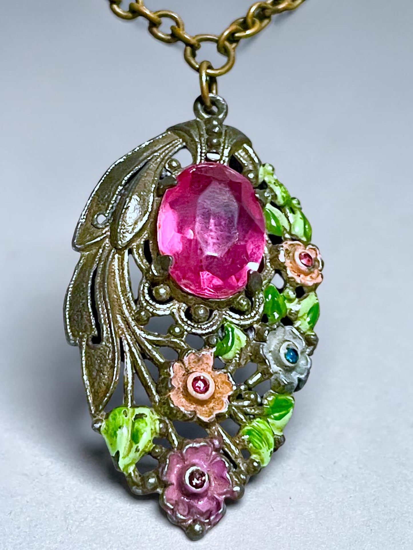 Art Nouveau Pink Paste Stone Pastel Floral Crystal Pendant Necklace