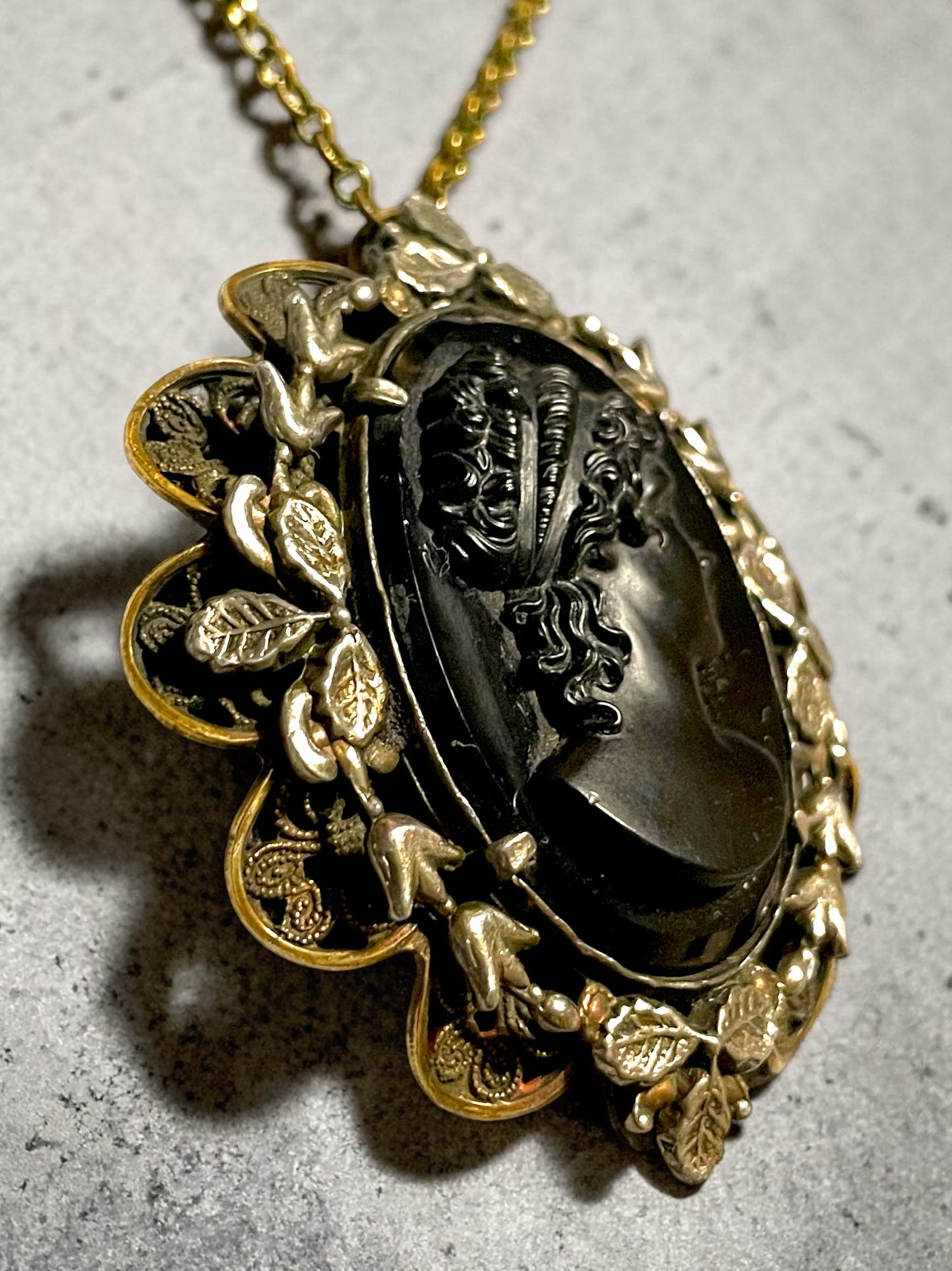 Gothic Czech Brass Filigree Black Jet Glass Mourning Cameo Silver Garland Pendant Necklace