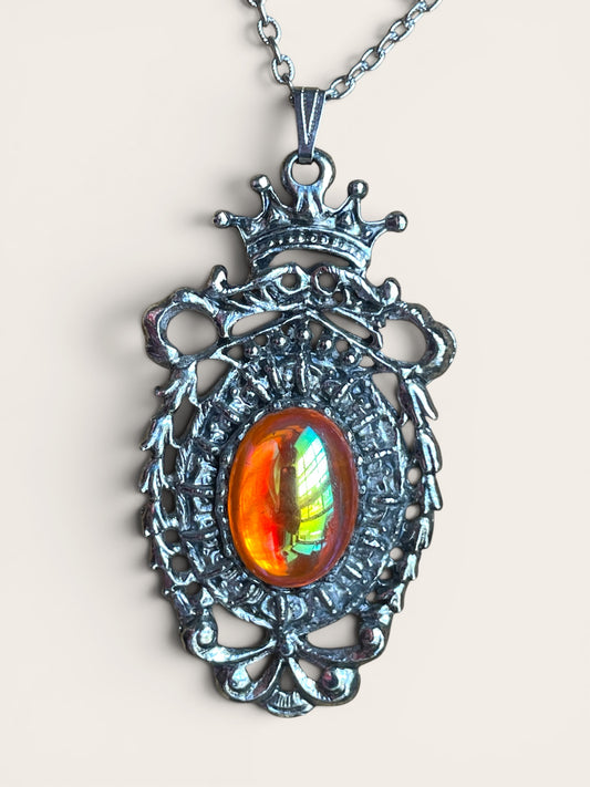 Royal Regency Orange Pink Carnival Art Glass Silver Crown & Garland Pendant Necklace