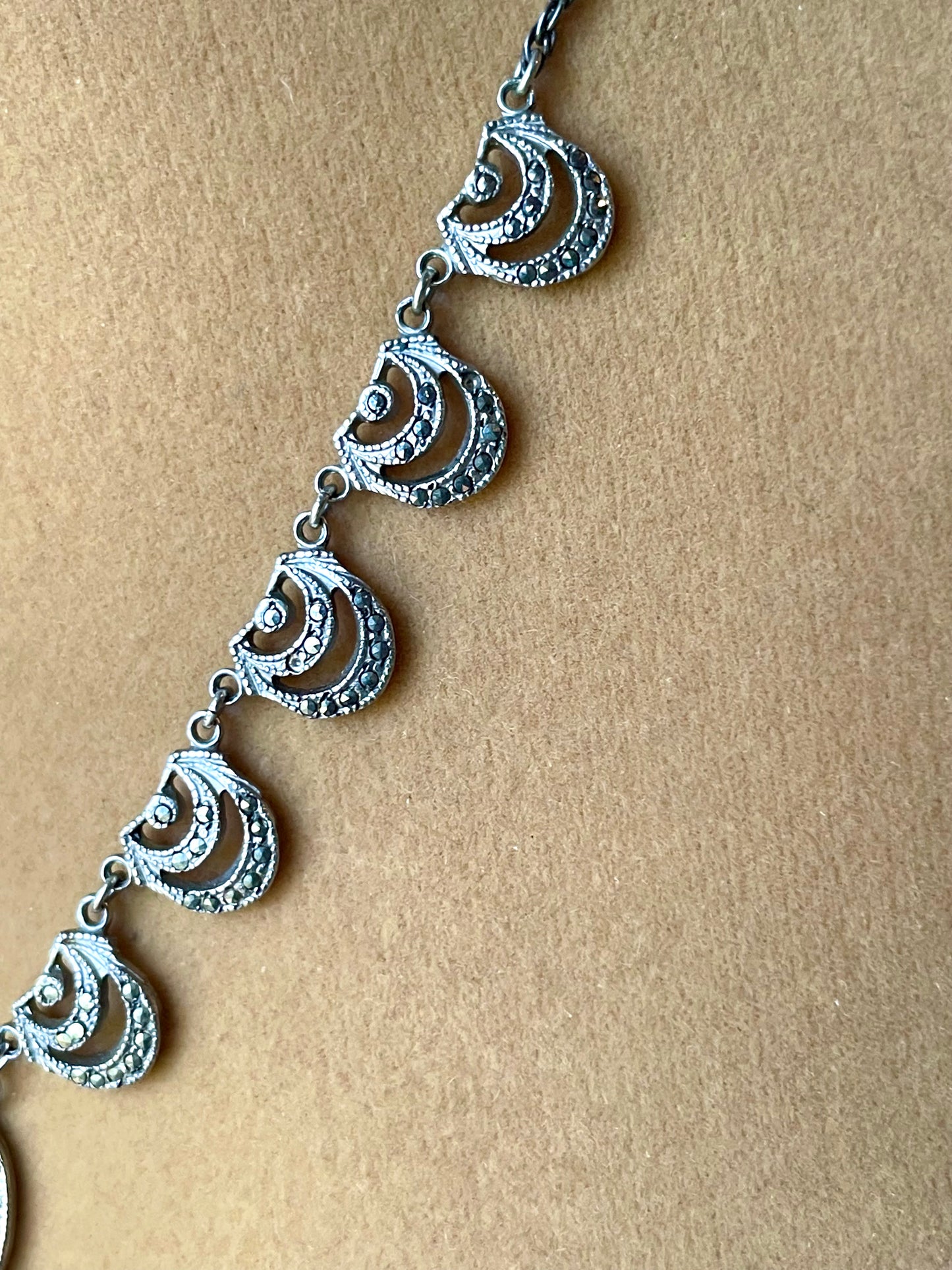 Sterling Silver & Marcasite Art Deco Flower Design Necklace