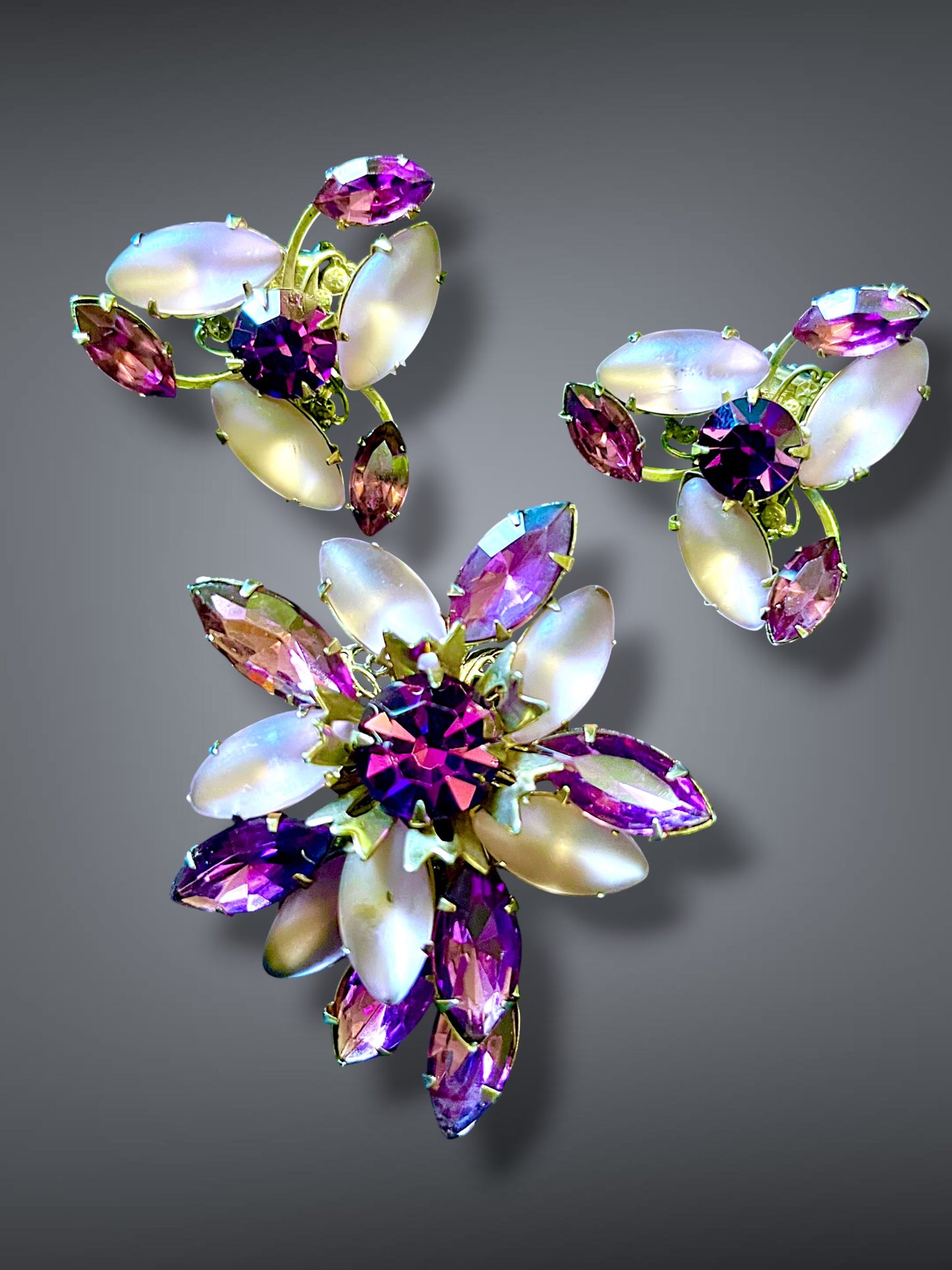 Purple Crystal & Frosted Art Glass Brass Filigree Prong Set Brooch & Earring Demi Parure Set