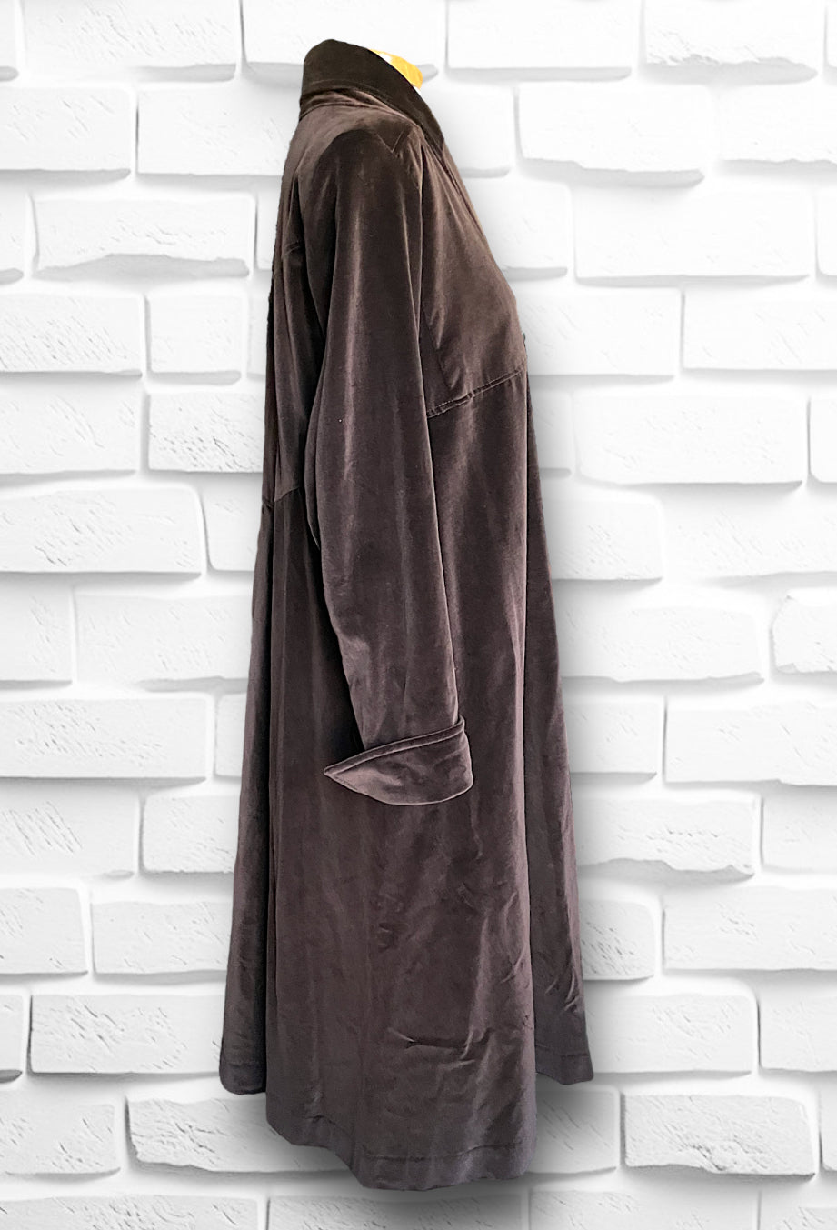 Vintage 1960’s Brown Velvet Robe Style Babydoll Long Overcoat