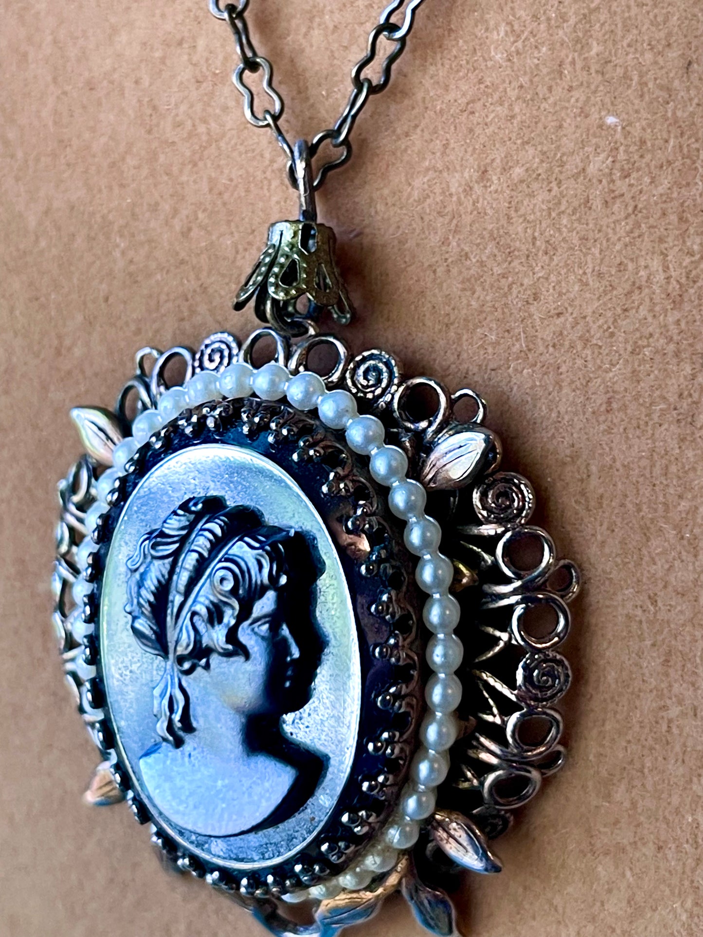 West German Brass Filigree Small Black Mirror Art Glass Hematite Cameo & Pearl Necklace