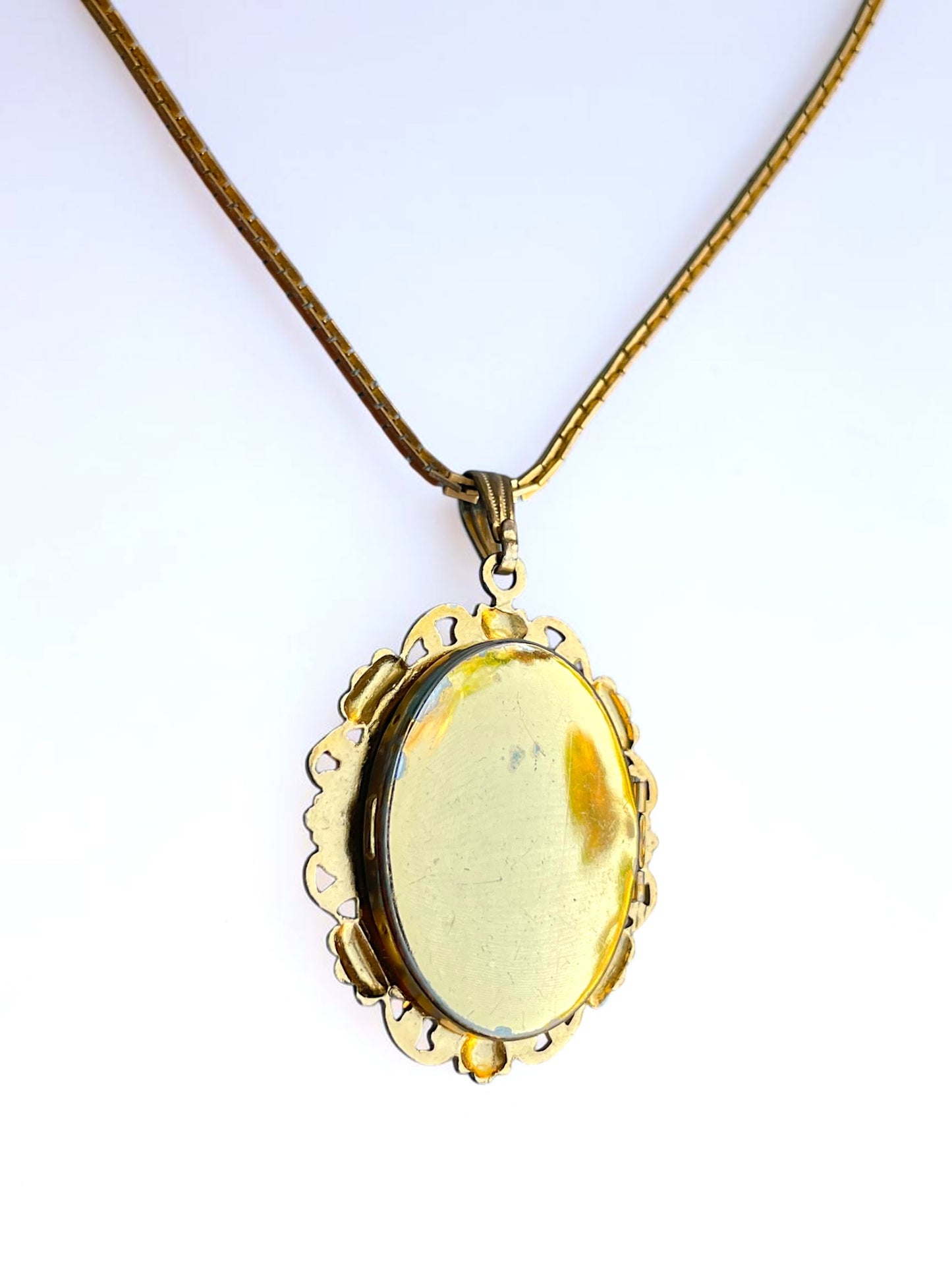 Art Nouveau Hand Carved Coral Pink Shell Cameo Photo Locket Left Facing Cameo Necklace