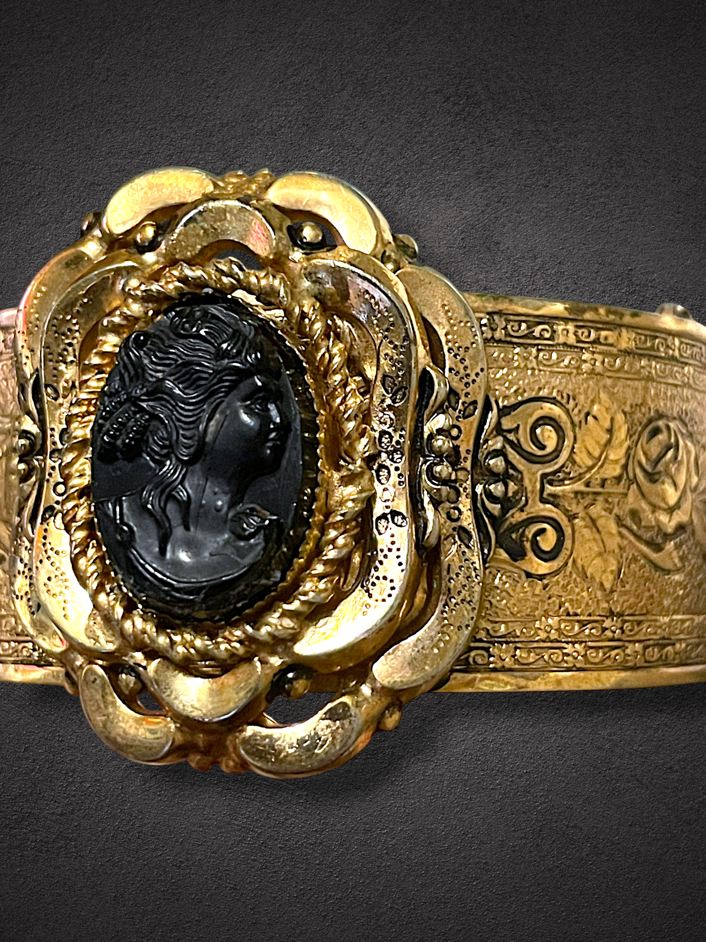 Victorian Gothic Black Glass Mourning Cameo Ornate Rose Engraved Rococo Hinged Bangle Bracelet