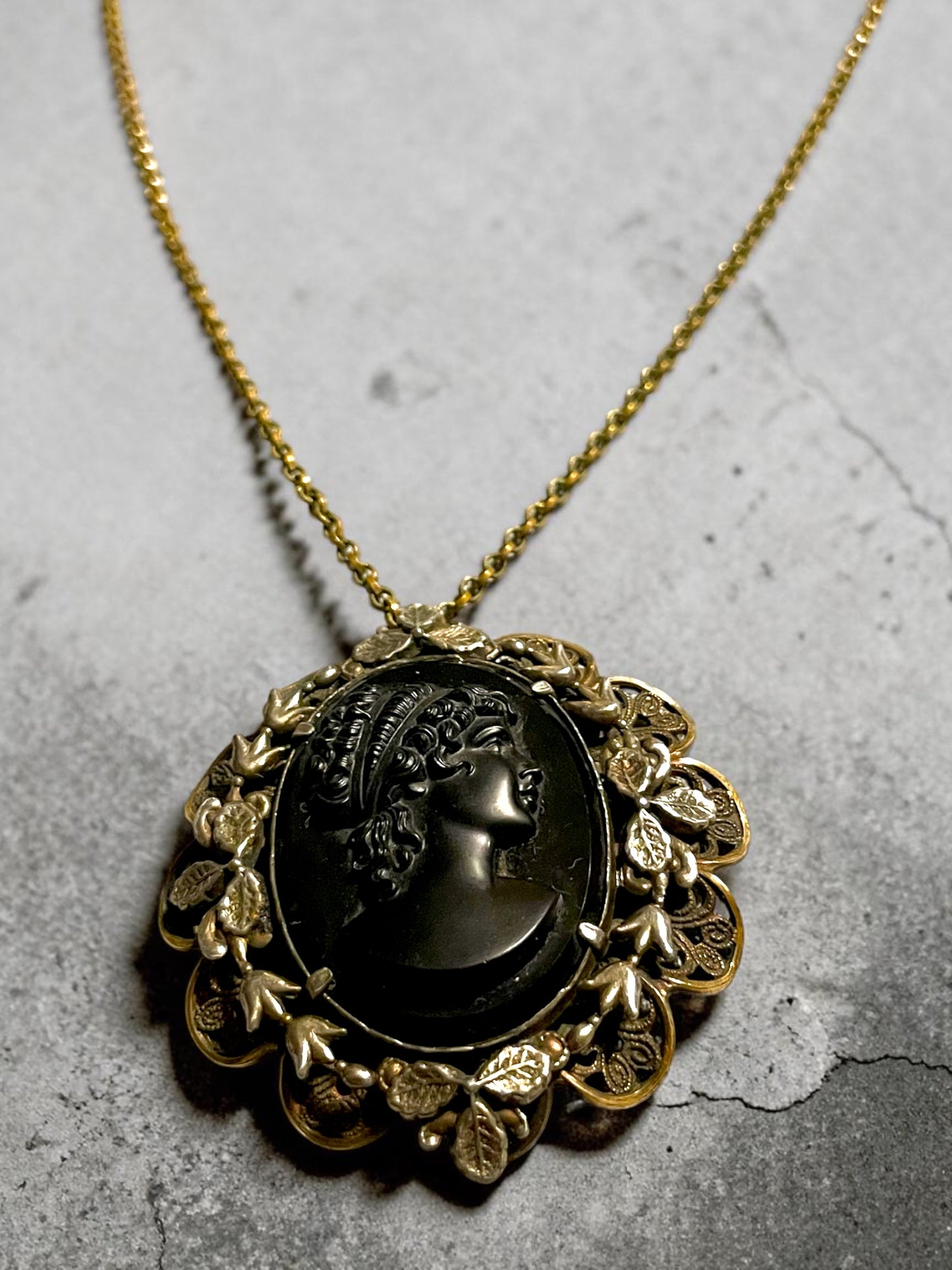 Gothic Czech Brass Filigree Black Jet Glass Mourning Cameo Silver Garland Pendant Necklace