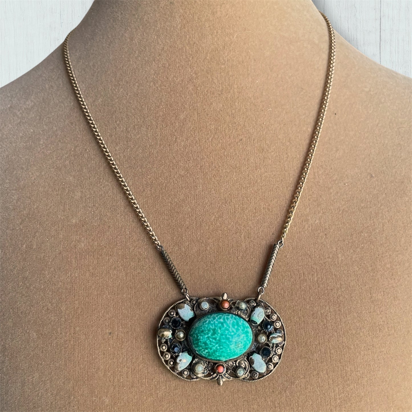 Art Nouveau Czechoslovakian Brass Filigree Jade Peking Art Glass Necklace