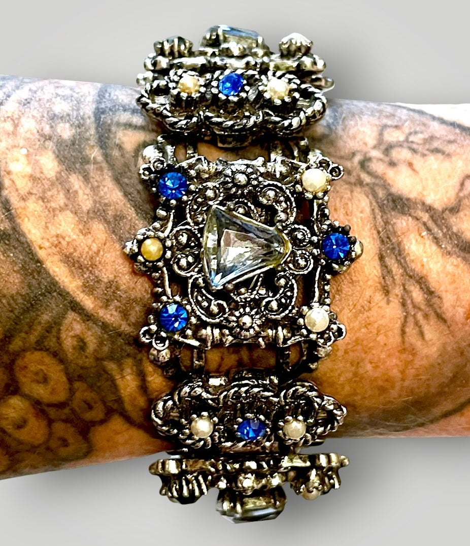 Stunning Multi Blue Crystal & Pearl Victorian Book Link Chunky Bracelet