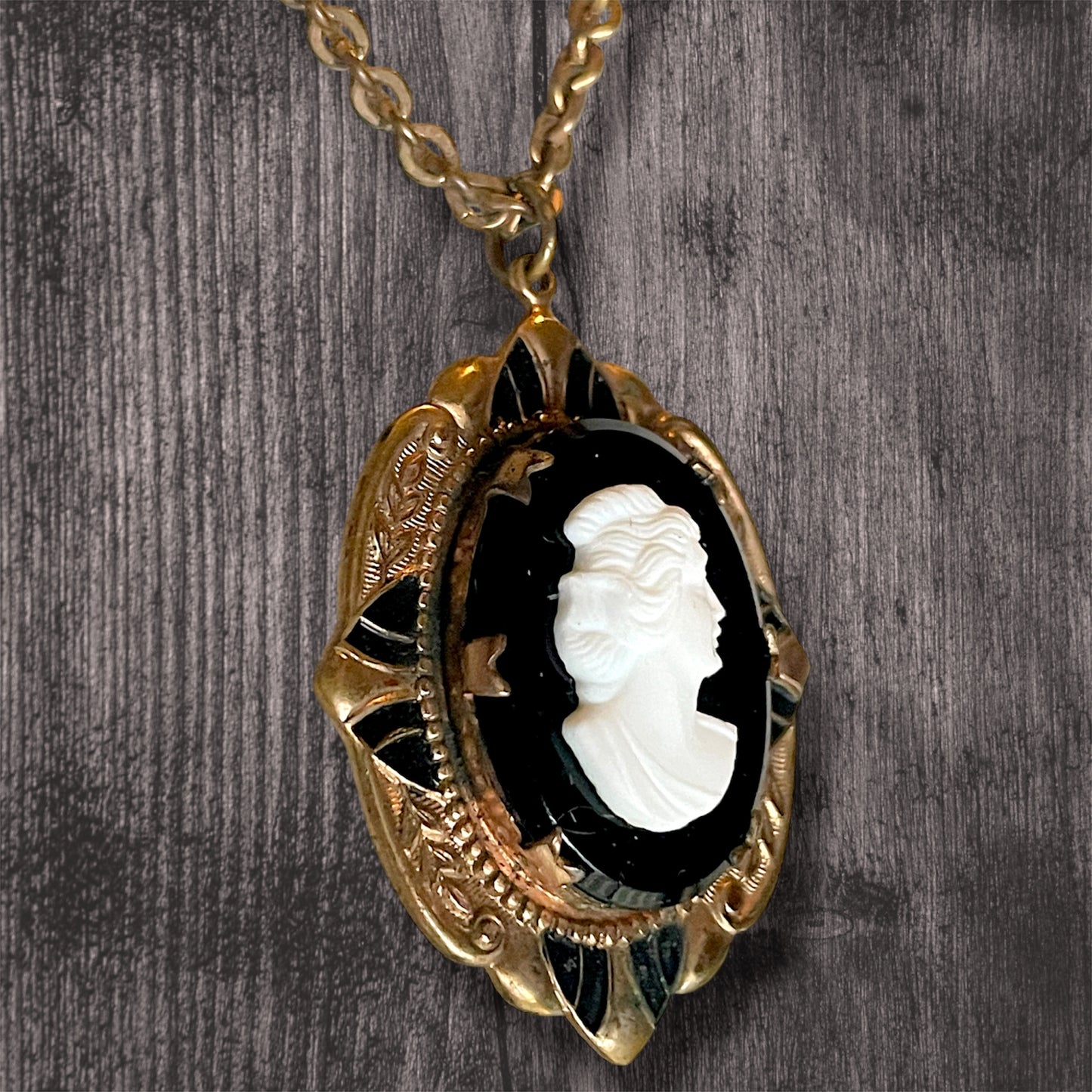 Antique Victorian Black & White Art Glass Mourning Cameo Gilded Brass Locket Necklace