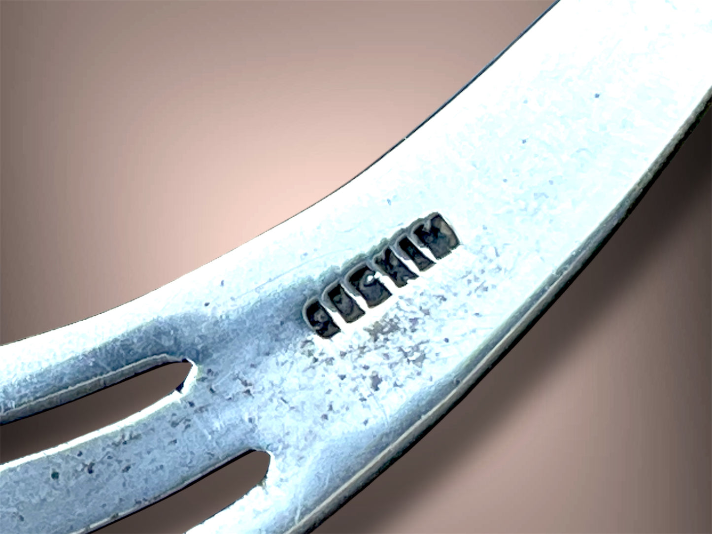 Vintage Taxco Mexican 925 Solid Sterling Silver Cast g to get g