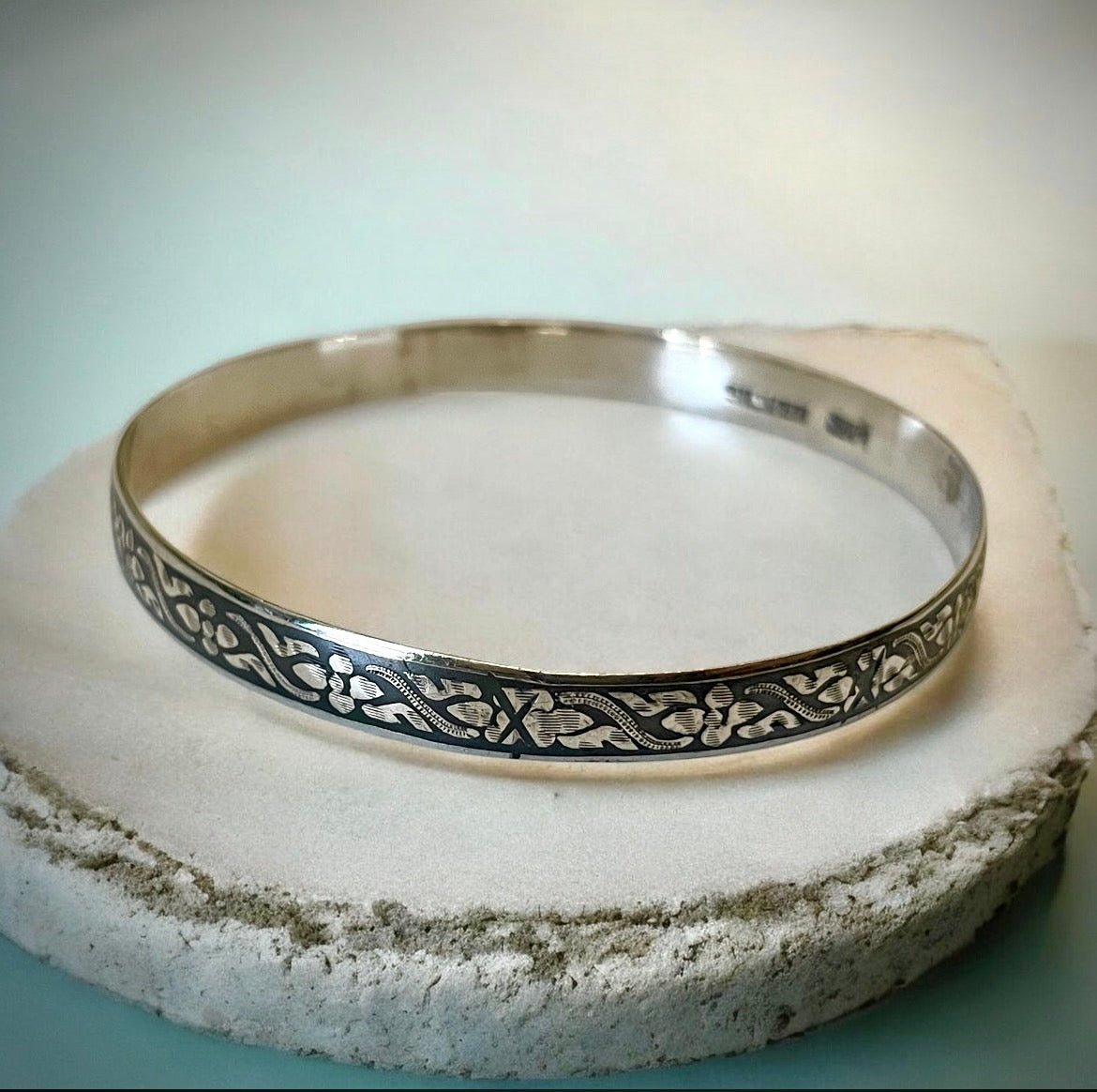 Vintage Siam Sterling Nielloware Bangle Bracelet (Small/Child)