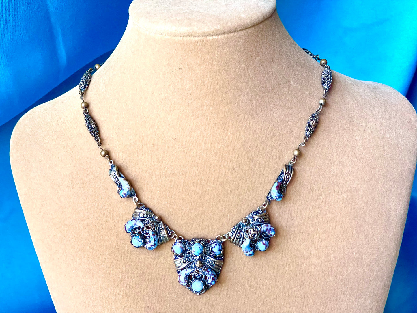 Czechoslovakian Turquoise Hubbell Art Glass Brass Filigree Choker Necklace