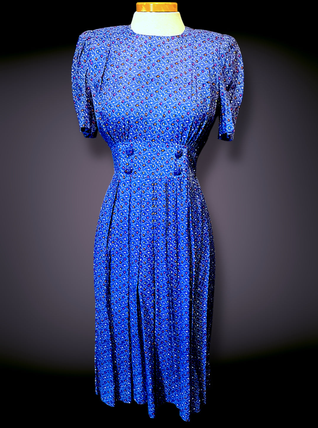 Vintage 1960’s Blue, Pink, Orange, Yellow & White Arrow Pattern Shift Dress