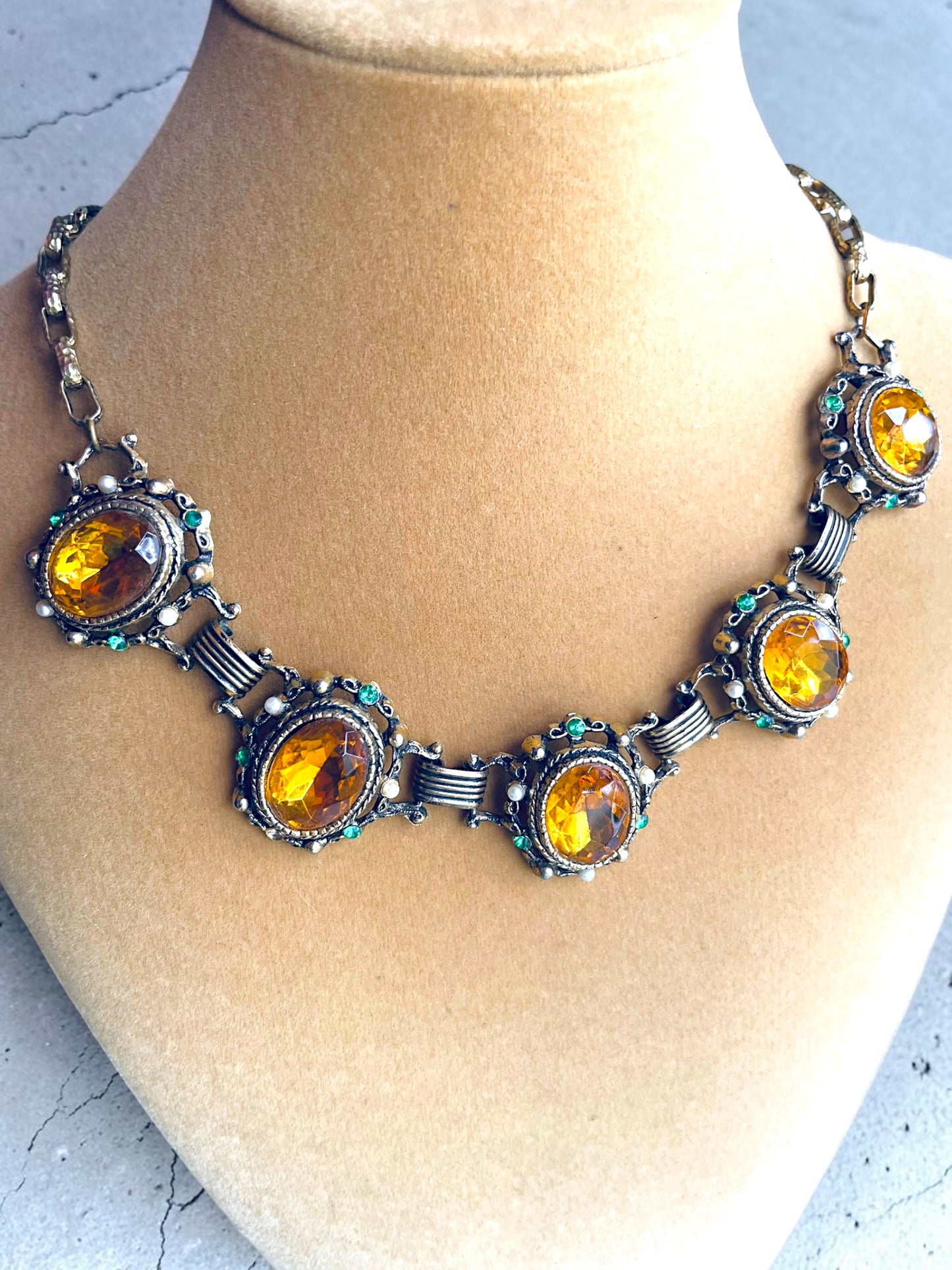 Incredible Victorian Bookchain Chunky Citrine & Peridot Crystal Choker Necklace