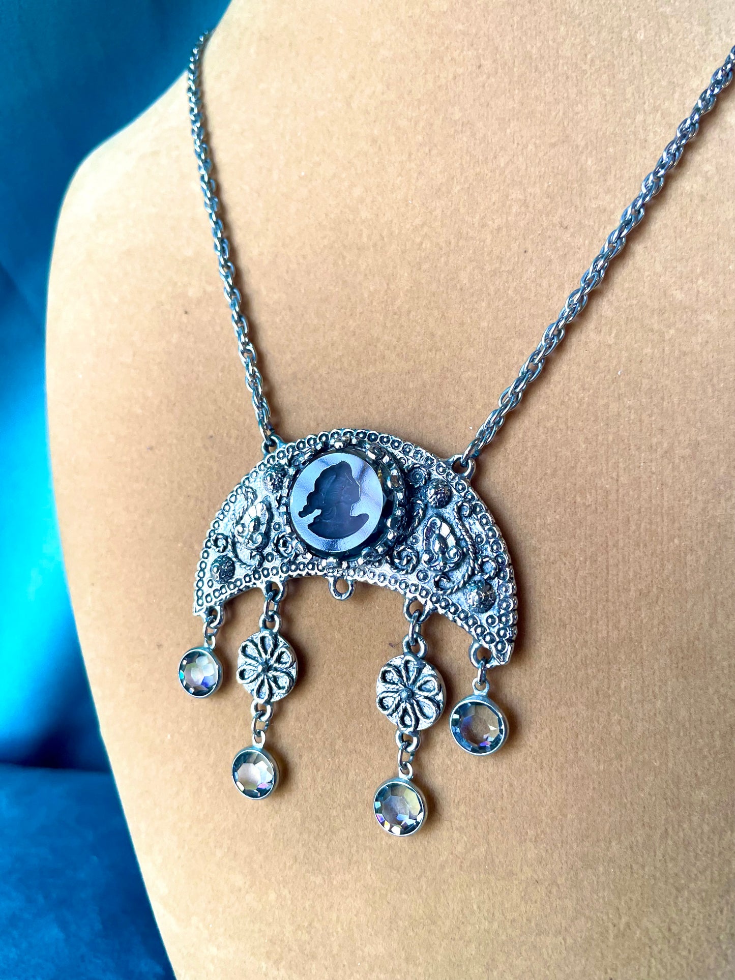 Grey Faceted Intaglio Cameo Crescent Moon Dangling Crystal Vintage Necklace