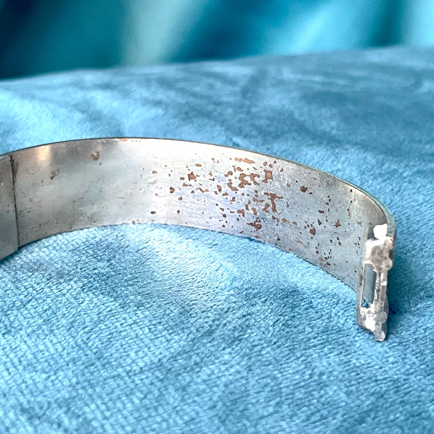 Antique Regal Blue Lapis Art Glass Silver Hinged Bangle Bracelet