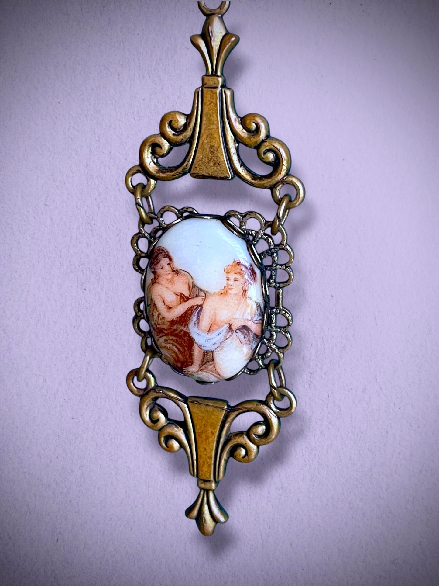 Art Nouveau Rococo Porcelain Limogé Renaissance Cameo Flourish Brass Pendant Necklace