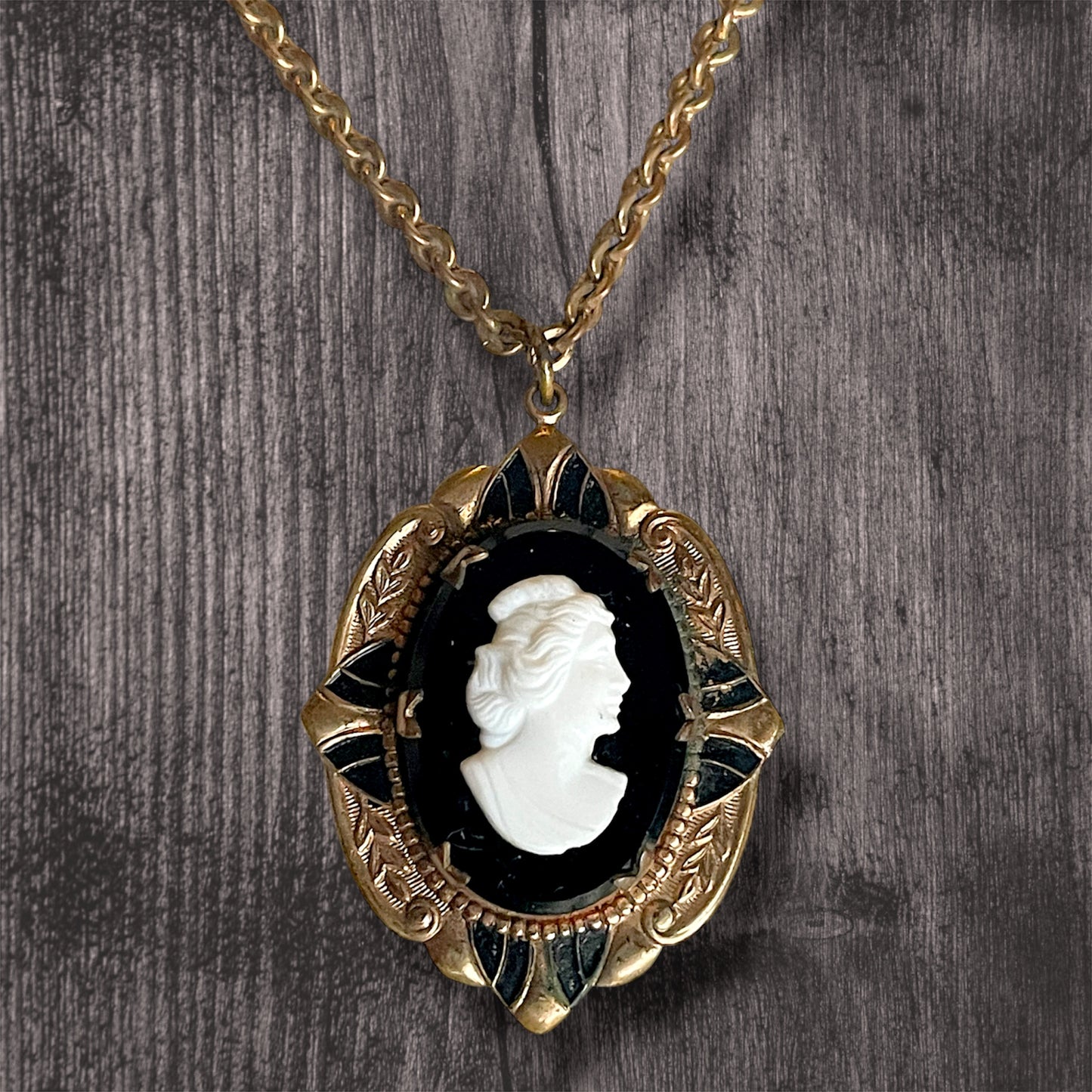 Antique Victorian Black & White Art Glass Mourning Cameo Gilded Brass Locket Necklace