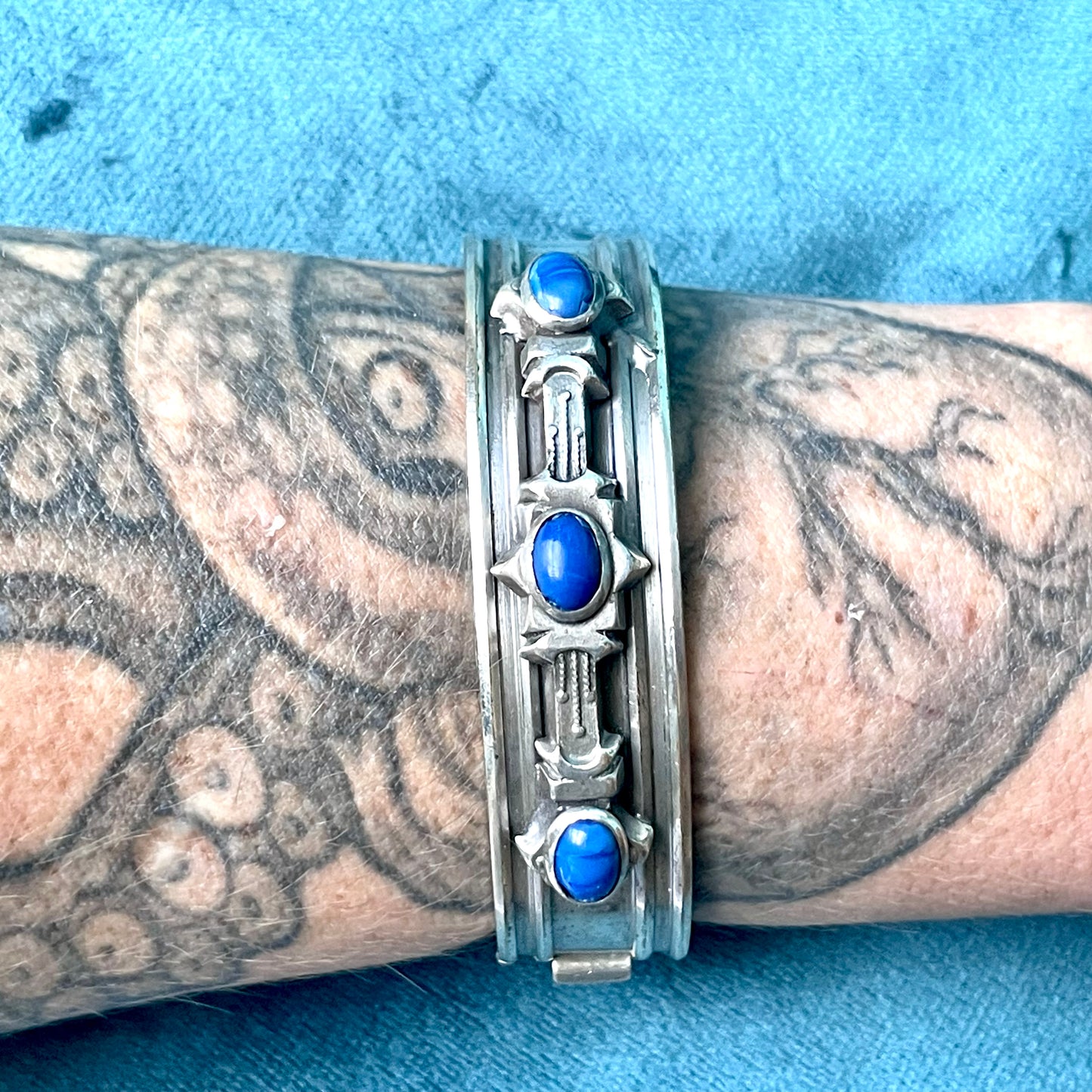 Antique Regal Blue Lapis Art Glass Silver Hinged Bangle Bracelet
