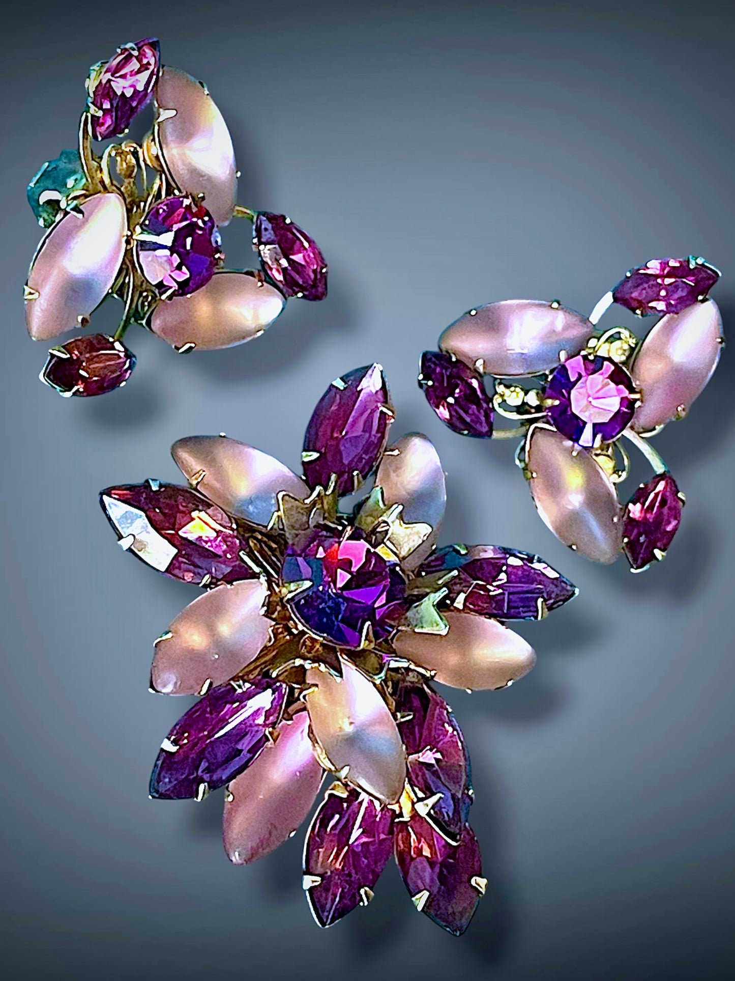 Purple Crystal & Frosted Art Glass Brass Filigree Prong Set Brooch & Earring Demi Parure Set