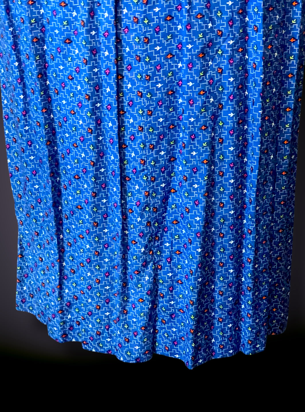 Vintage 1960’s Blue, Pink, Orange, Yellow & White Arrow Pattern Shift Dress