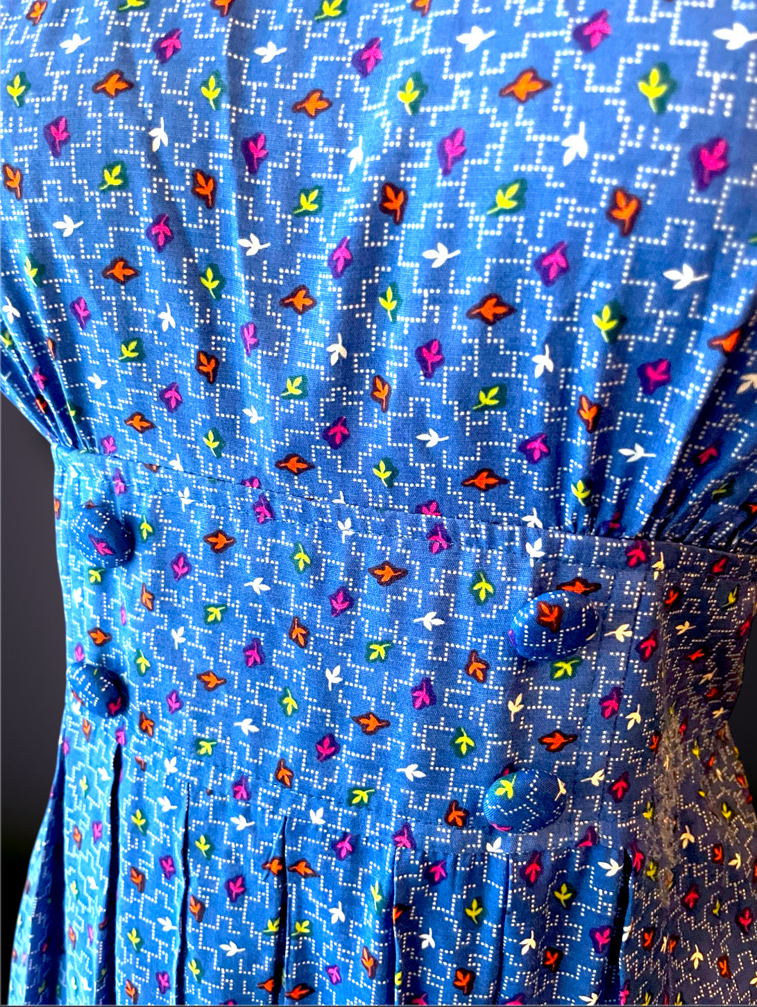 Vintage 1960’s Blue, Pink, Orange, Yellow & White Arrow Pattern Shift Dress