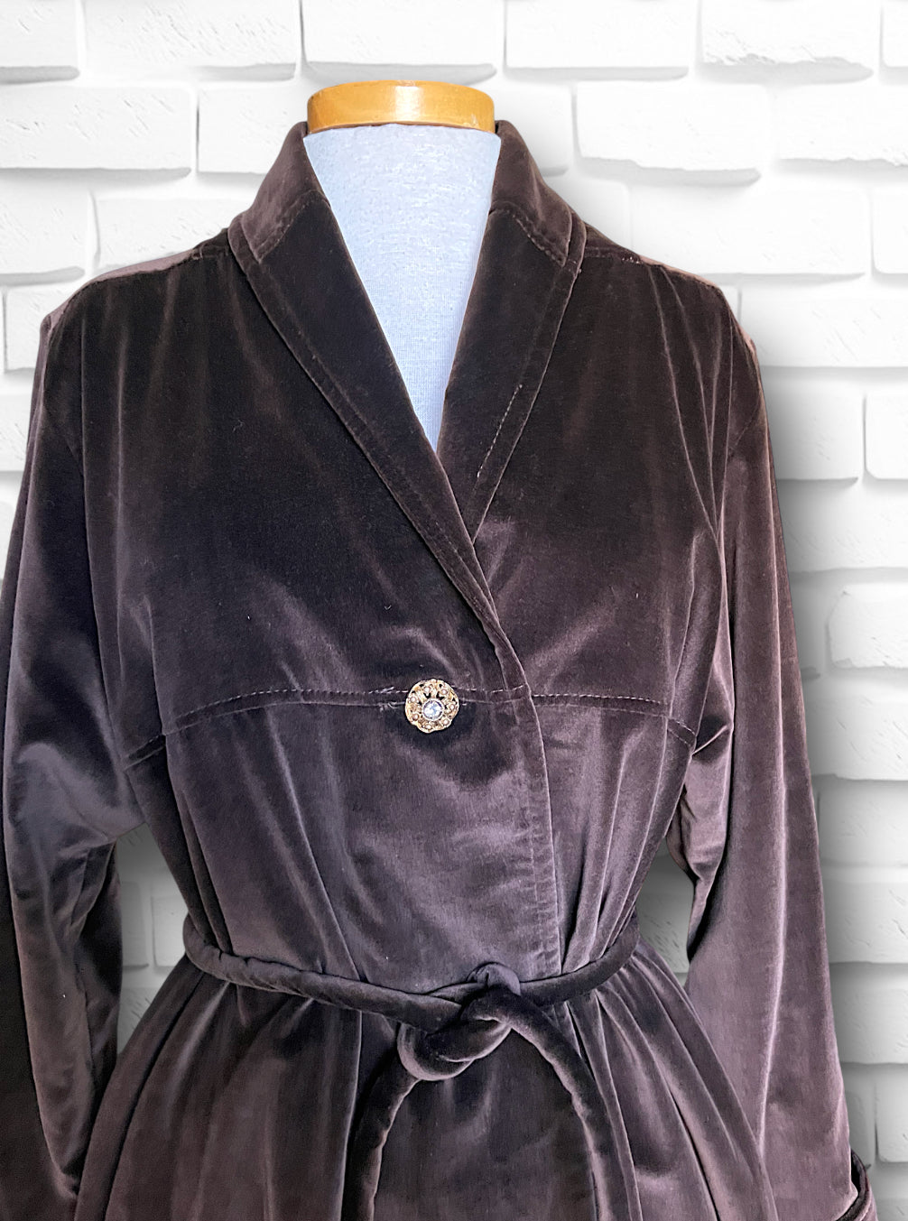 Vintage 1960’s Brown Velvet Robe Style Babydoll Long Overcoat