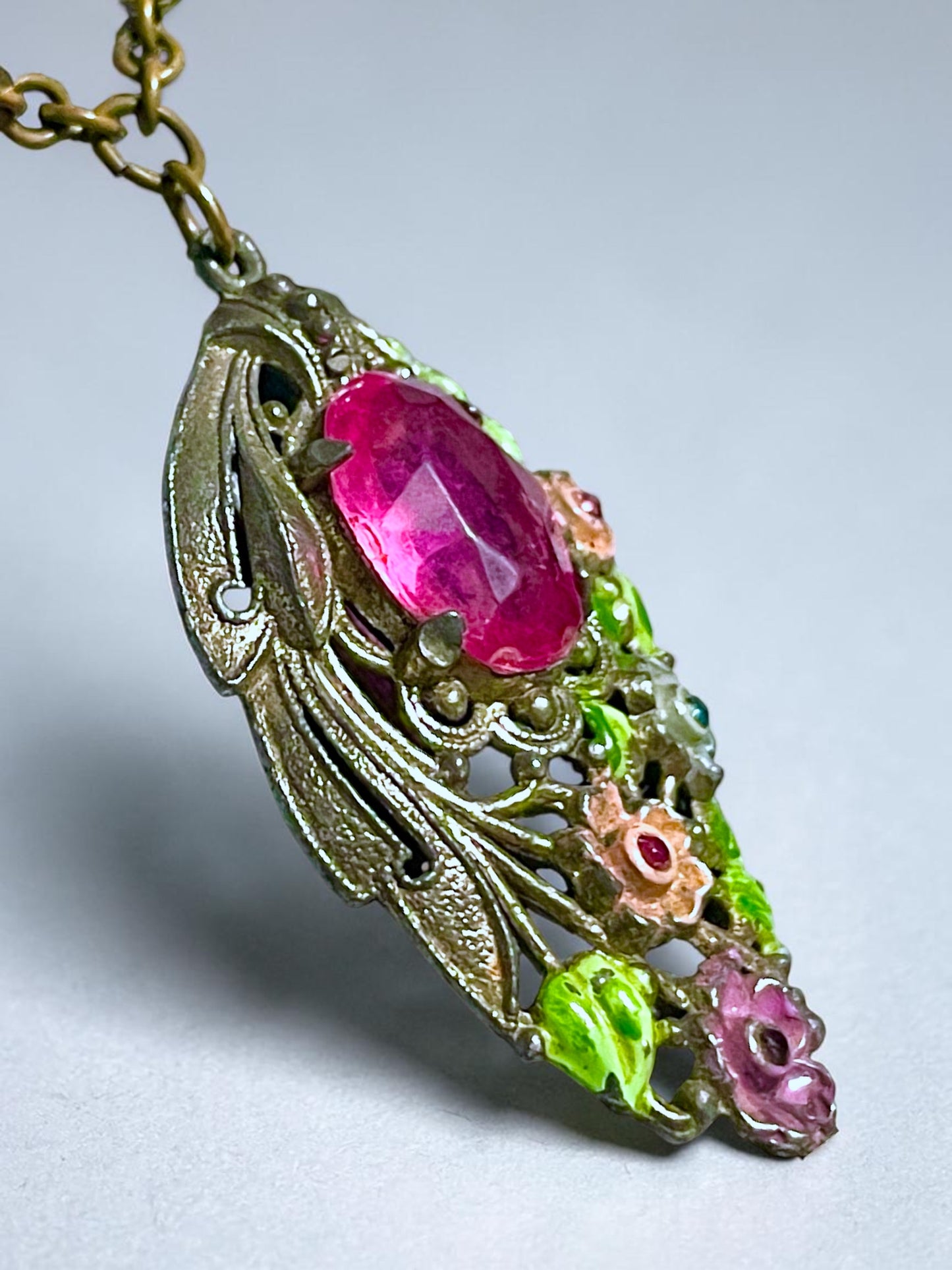 Art Nouveau Pink Paste Stone Pastel Floral Crystal Pendant Necklace