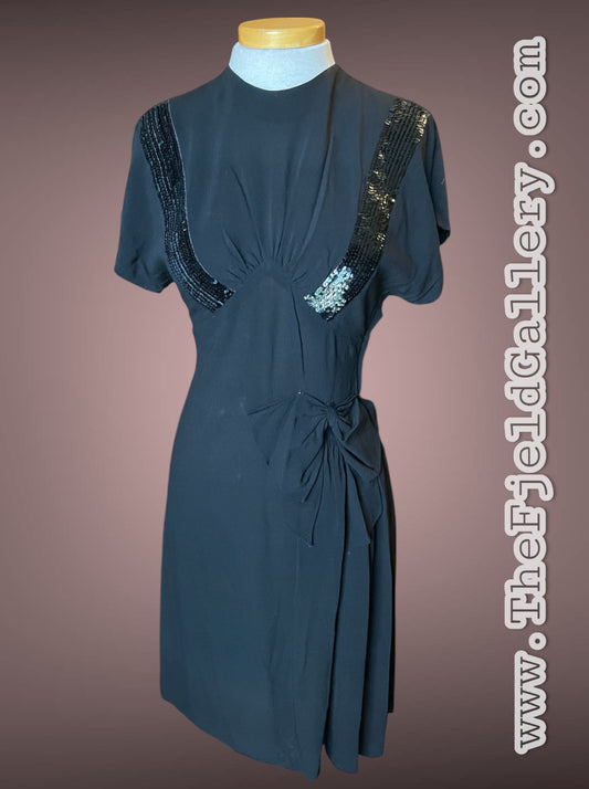 1930’s Black Sequin Striped Gathered Drop Bust Bow Detail Kimono Sleeve A Dress