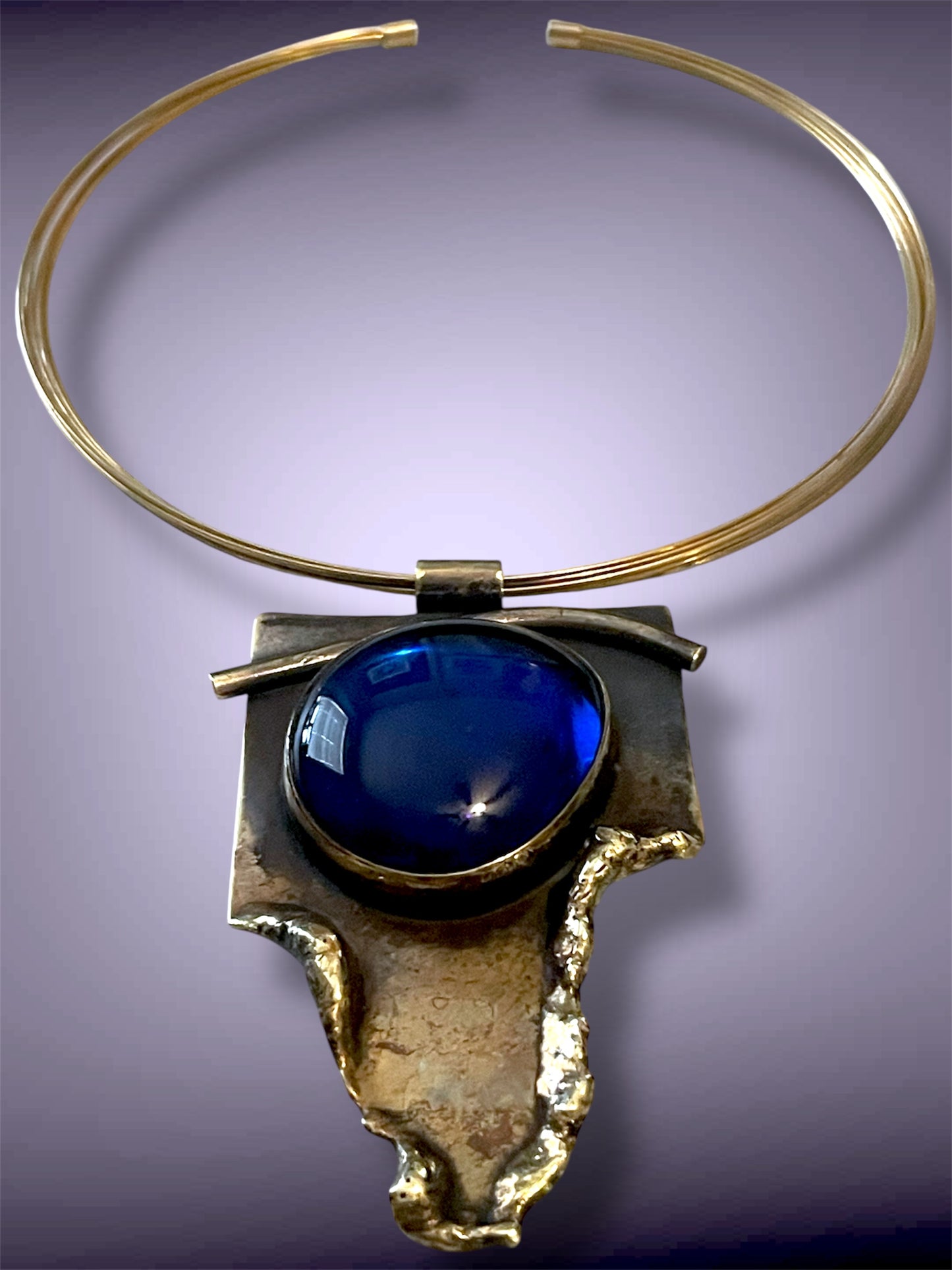 Antique Brass Brutalist Sapphire Blue Foil Art Glass Choker Necklace