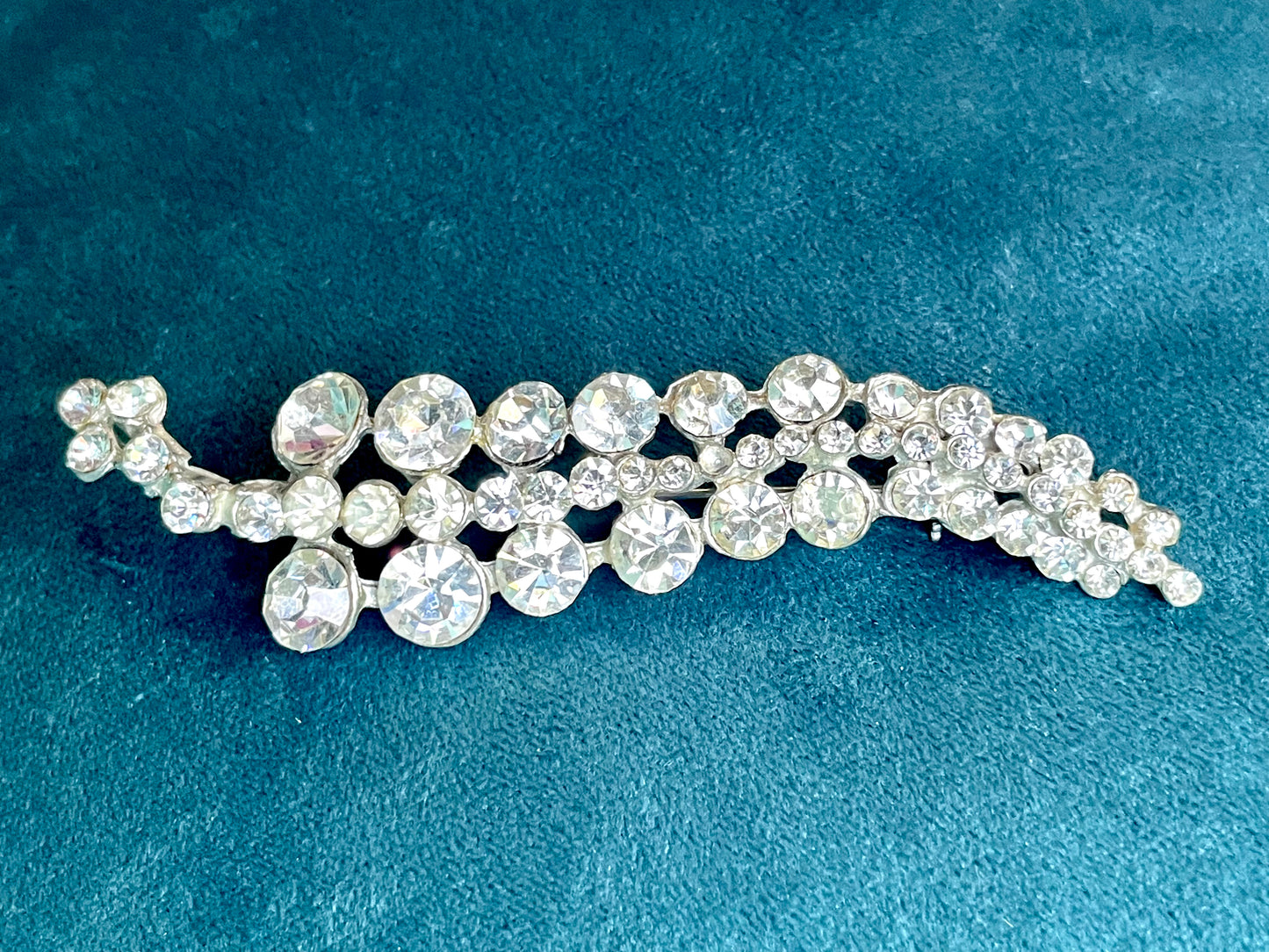 Crystal Rhinestone Leaf Palm Frond Silver Pot Metal Brooch