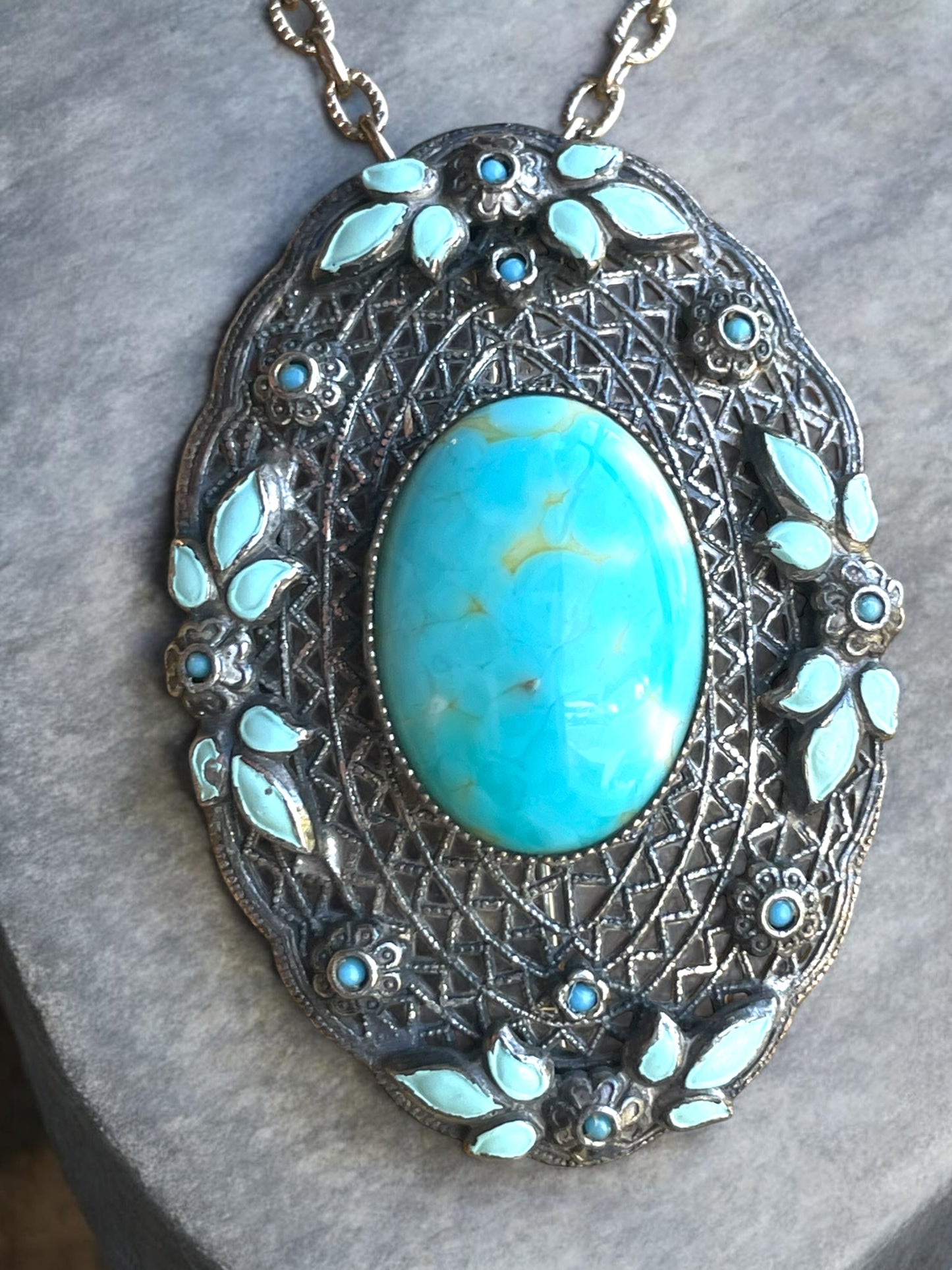 Edwardian Silver Filigree Czechoslovakian Hubble Turquoise Art Glass & Enamel Brooch Pendant Necklace