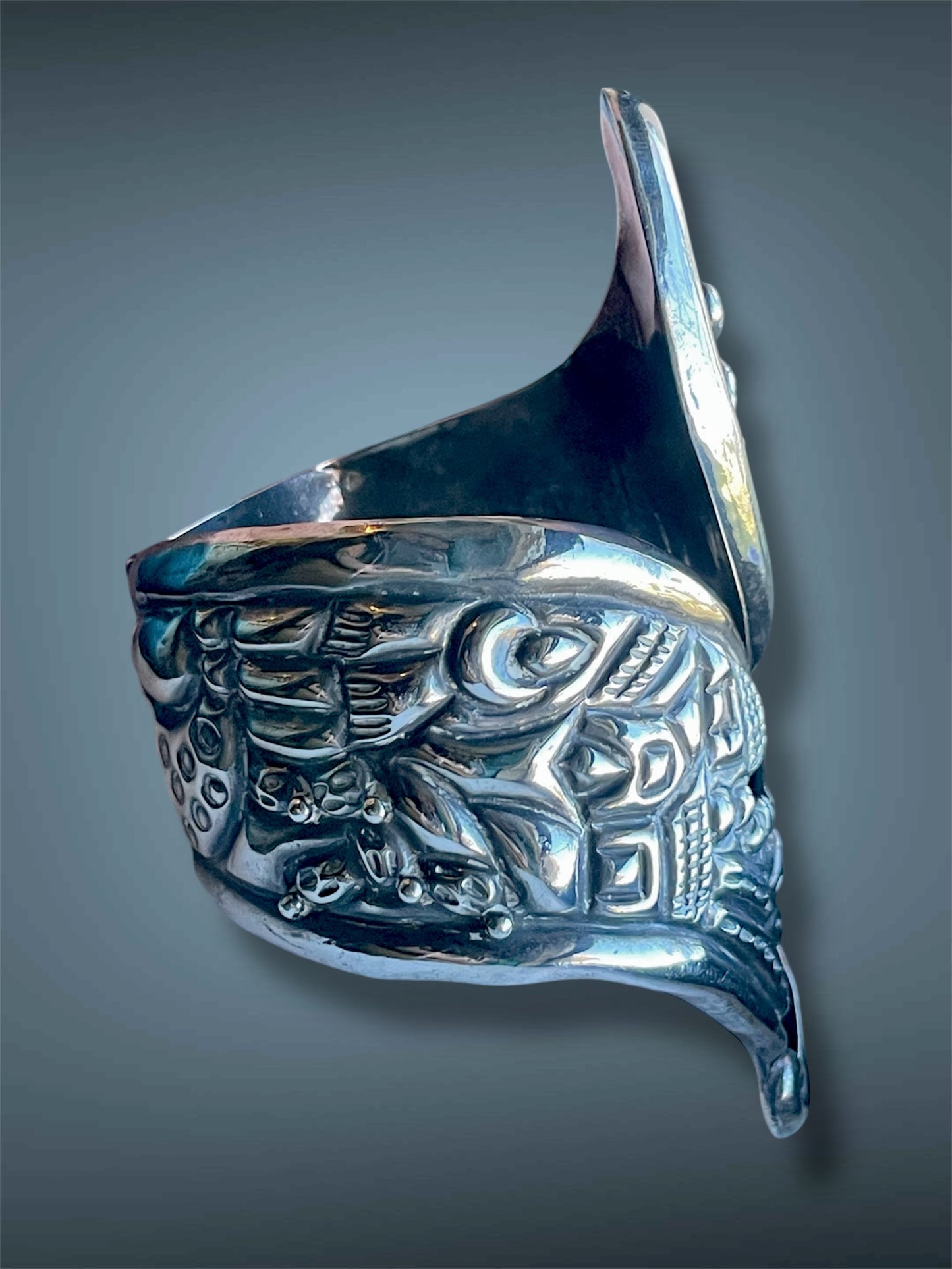 Sterling Silver Repoussé Hollow-work Taxco Mexico Scenic Hinged Clamper Bypass Bracelet