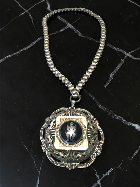 Siam Nielloware Warrior Silver Embossed Victorian Bookchain Pendant Necklace