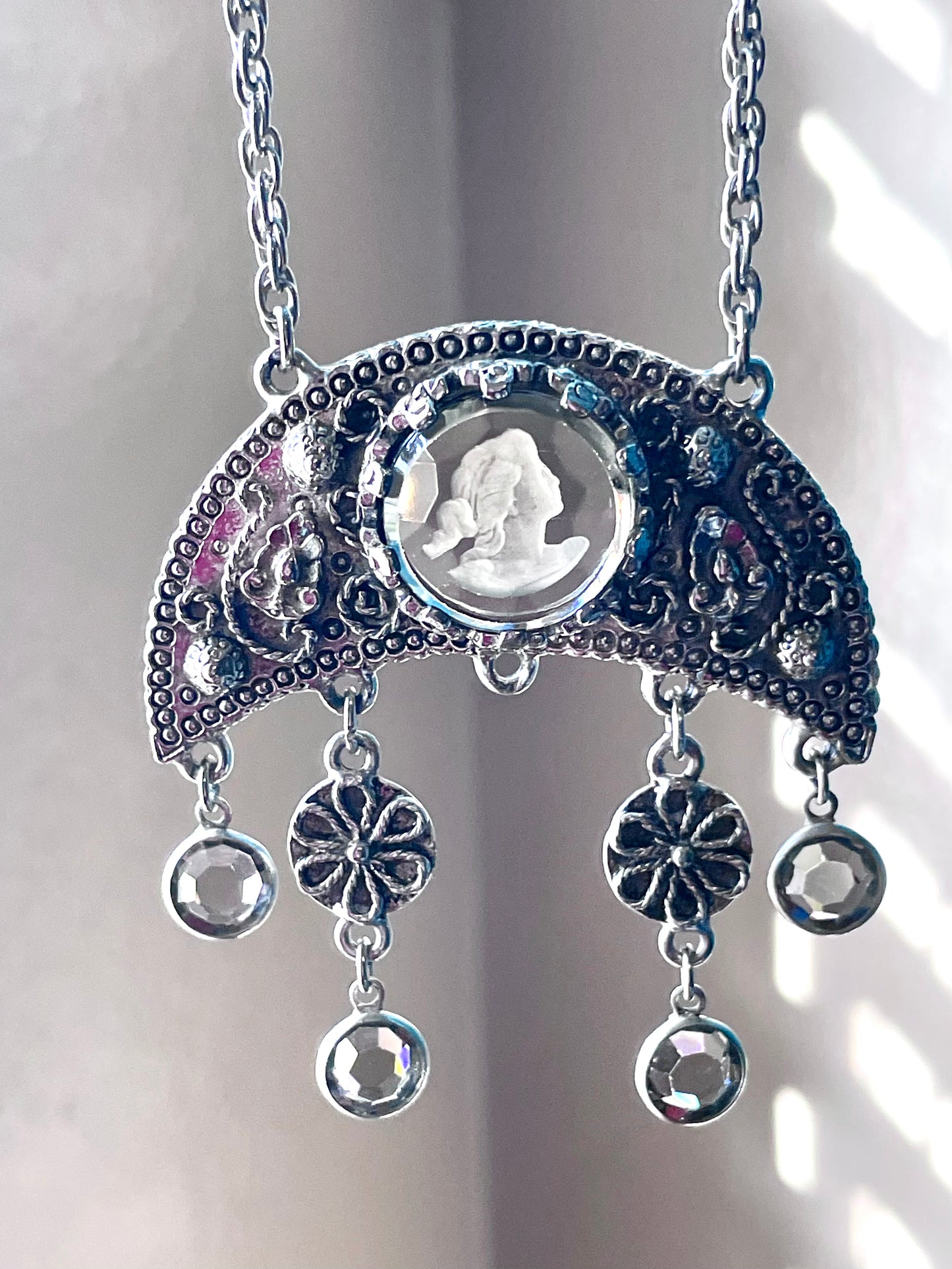 Grey Faceted Intaglio Cameo Crescent Moon Dangling Crystal Vintage Necklace