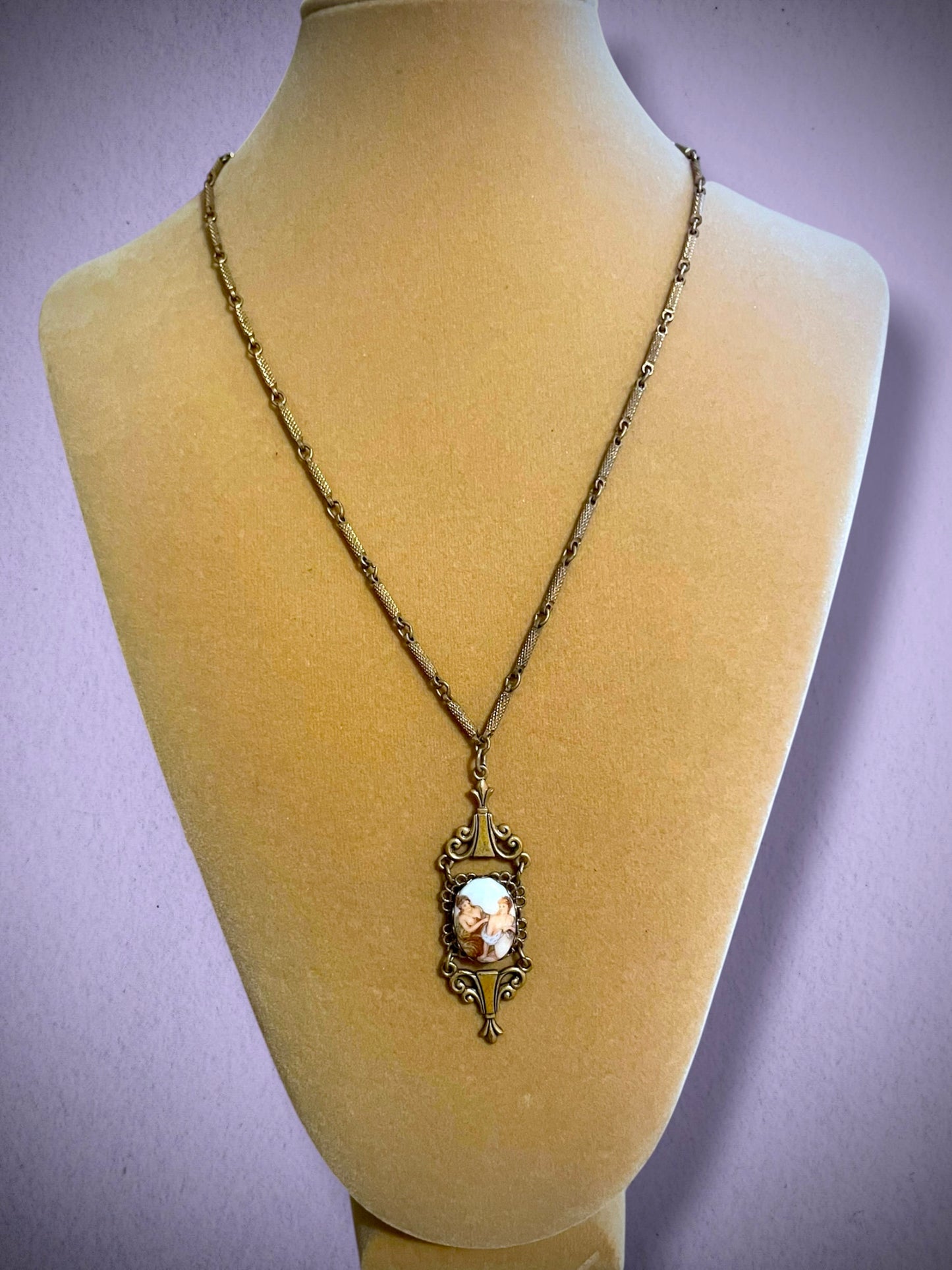 Art Nouveau Rococo Porcelain Limogé Renaissance Cameo Flourish Brass Pendant Necklace