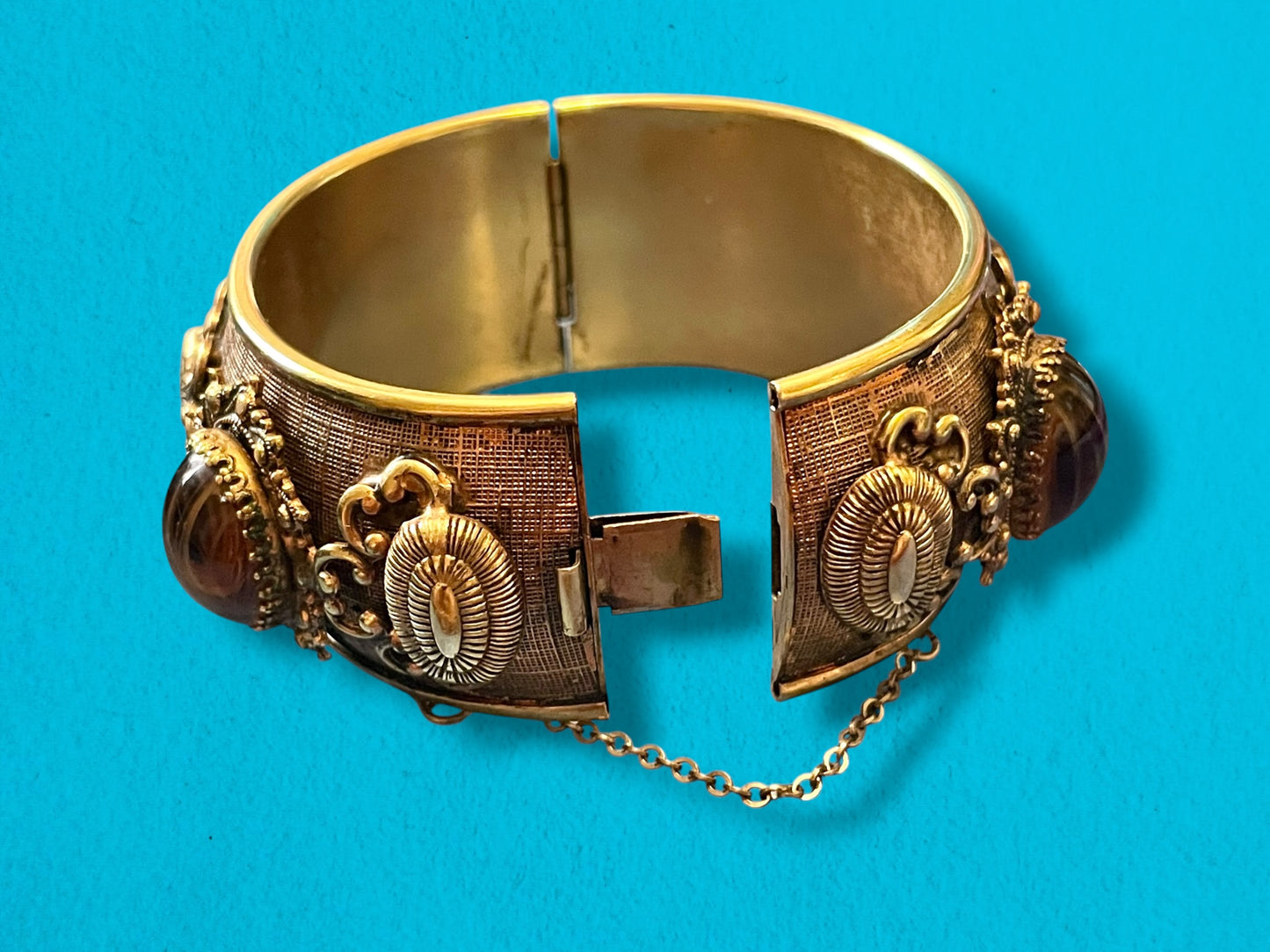Ornate Amber Marble Art Glass Brass Domed Hinged Bangle Bracelet