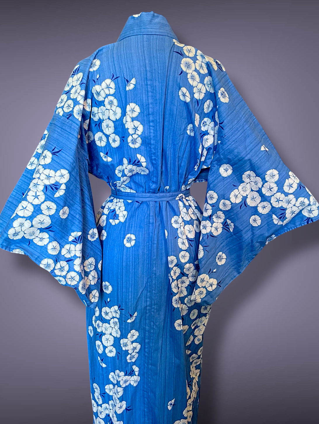 Vintage 1960’s Blue & White Cherry Blossom Flower Print Kimono