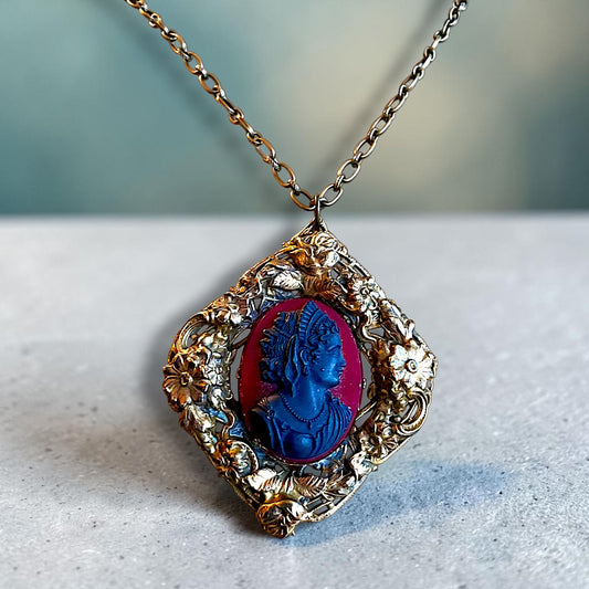 Red & Black Art Glass Cameo Brass Repoussé Art Nouveau Floral Necklace