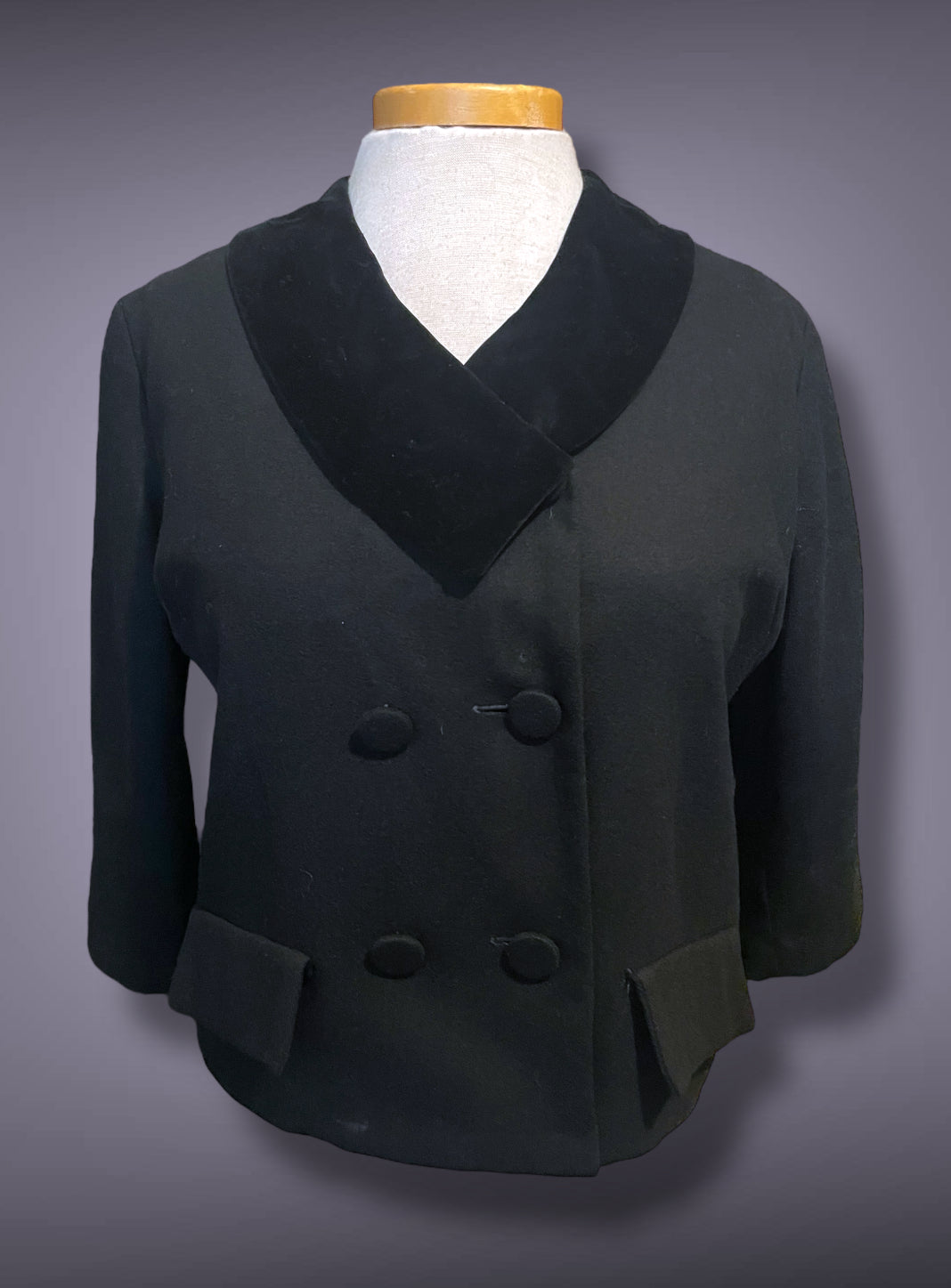 1930’s Black Velvet Collar Double Breasted Crop 3/4 Sleeve Jacket