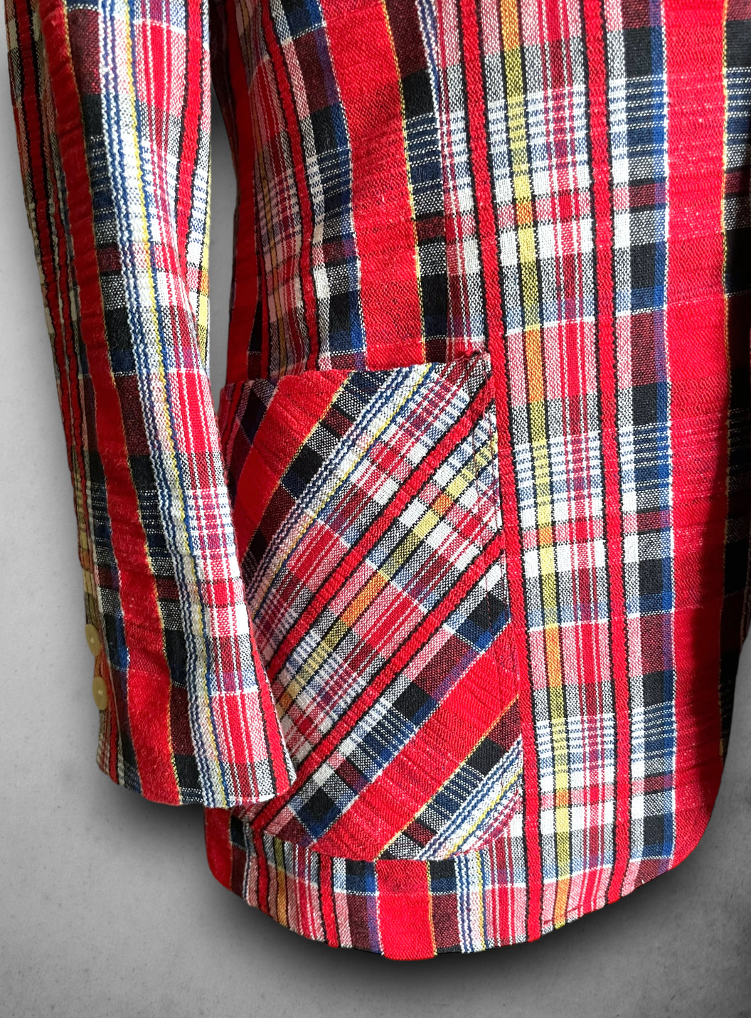 Vintage 1970’s Johnny Carson Red, Yellow, Blue & White Plaid Sports Coat / Blazer