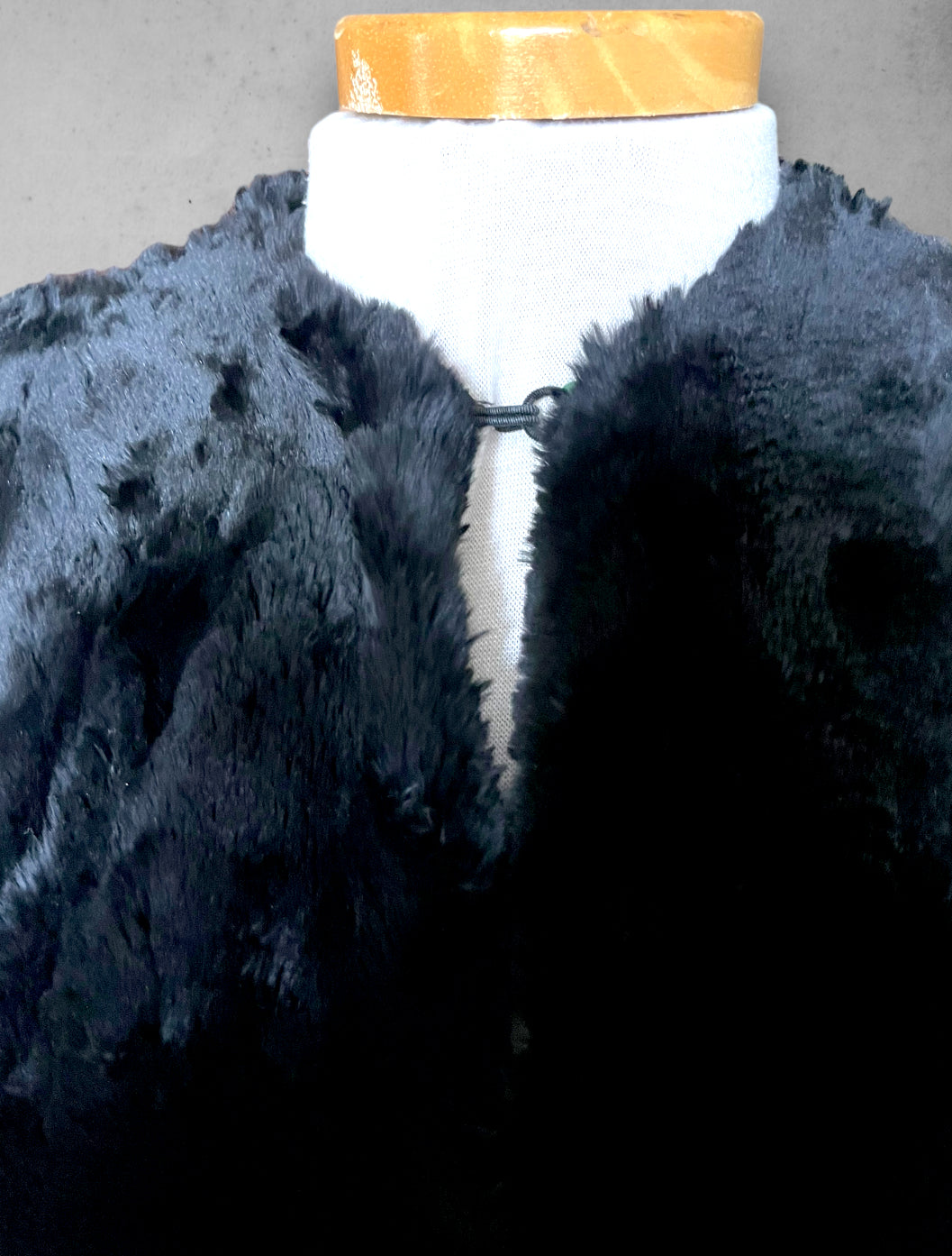 Vintage Black Fur Short Cape Jacket with Arm Holes