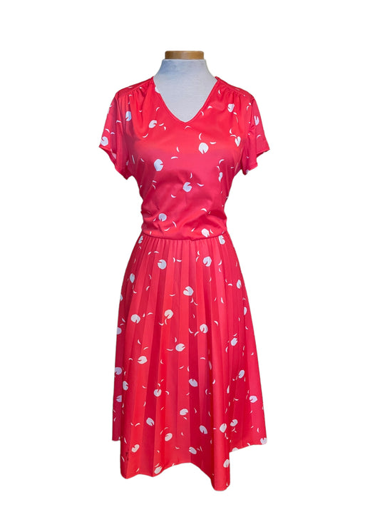 Vintage Red & White Floral Print Elastic Waist Dress