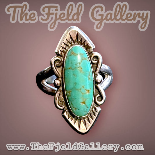 Native American Sterling Silver Embossed Large Turquoise Solitaire Ring
