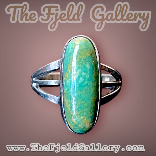 Native American Embossed Green Turquoise Gemstone Solitare Ring Size 6.25