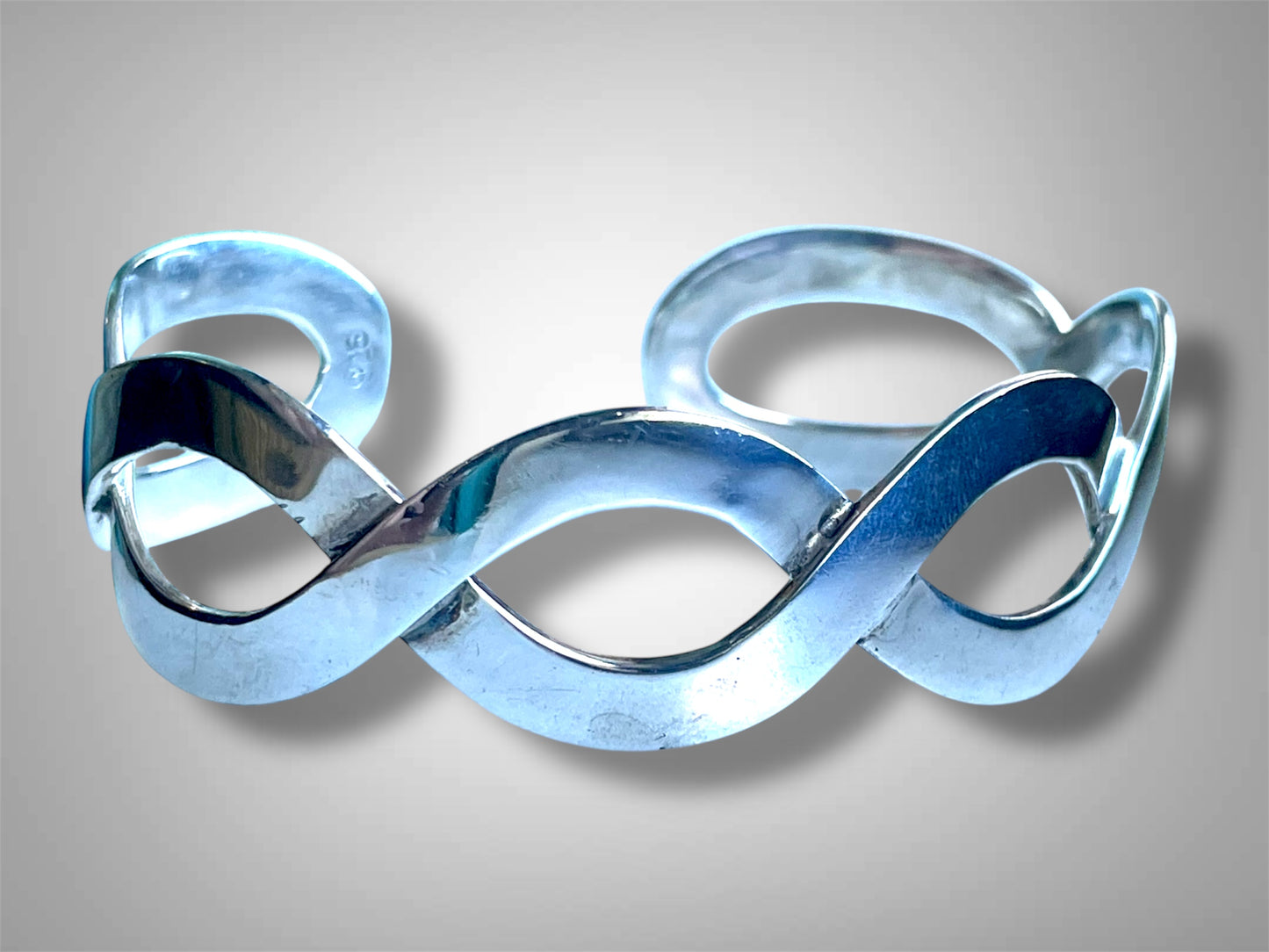 Vintage Minimalist Infinity DNA Spiral Solid Sterling Silver Cuff Bracelet