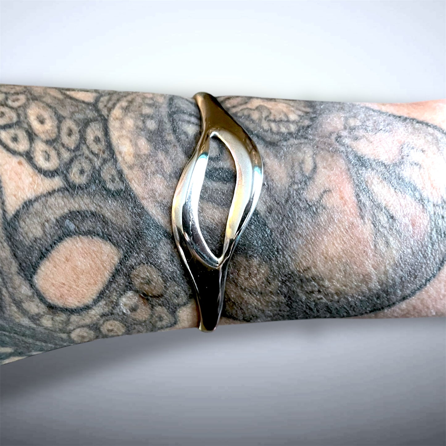Vintage Solid Sterling Silver Minimalist Abstract Geometric Cuff Bracelet